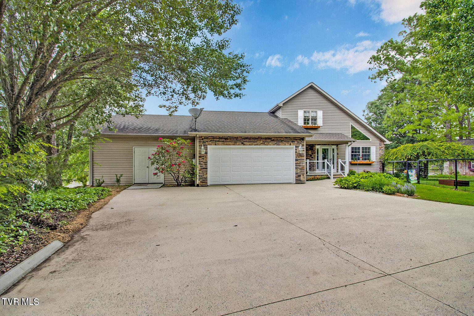 Comanche Real Estate Listings Main Image
