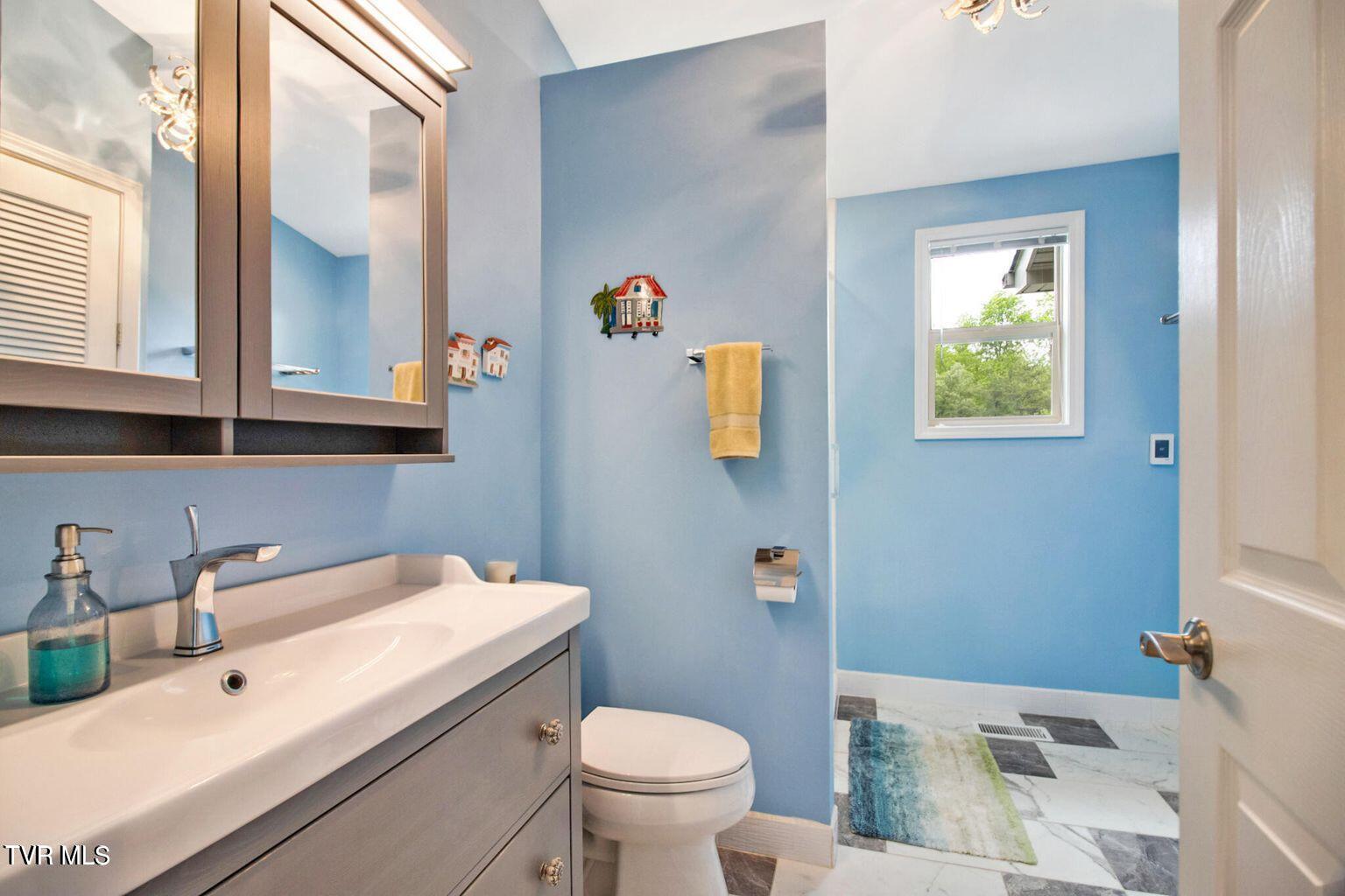 4058 Lone Wolf Circle Property Photo 35