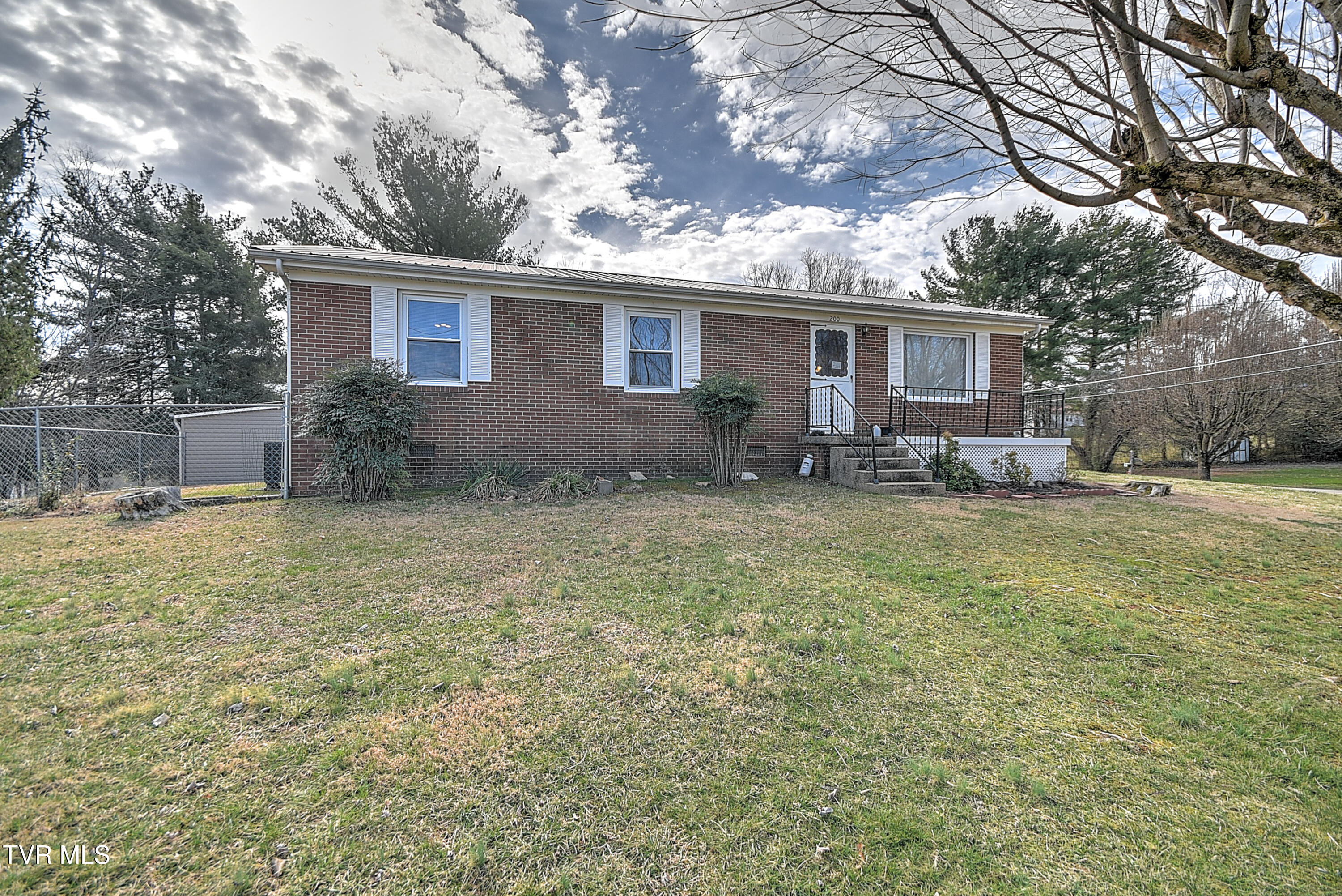 200 Brooks Street Property Photo 2