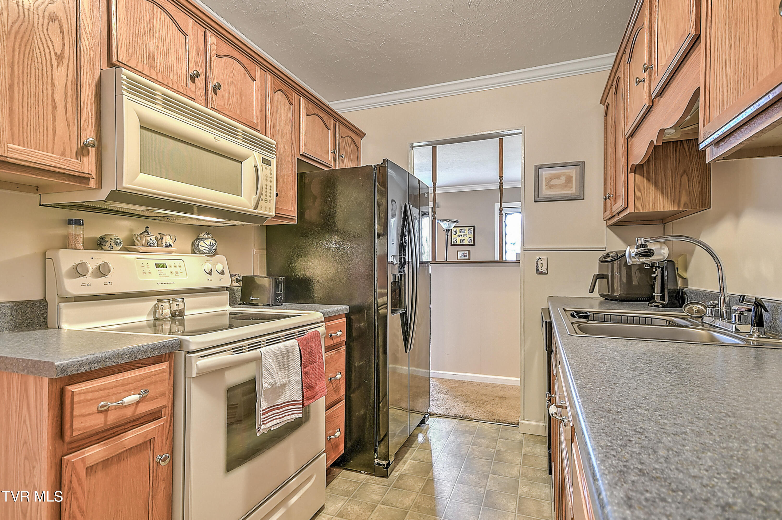 200 Brooks Street Property Photo 12