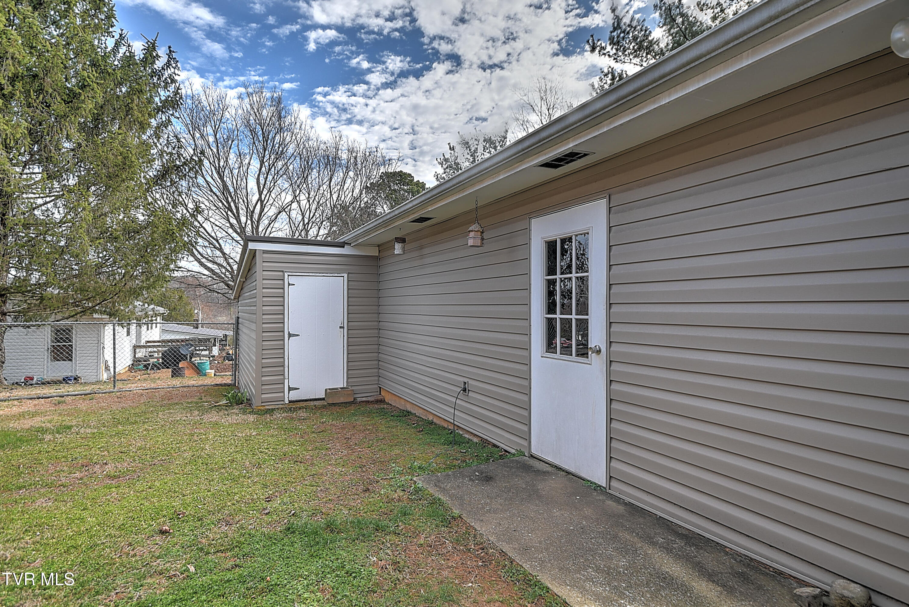 200 Brooks Street Property Photo 30