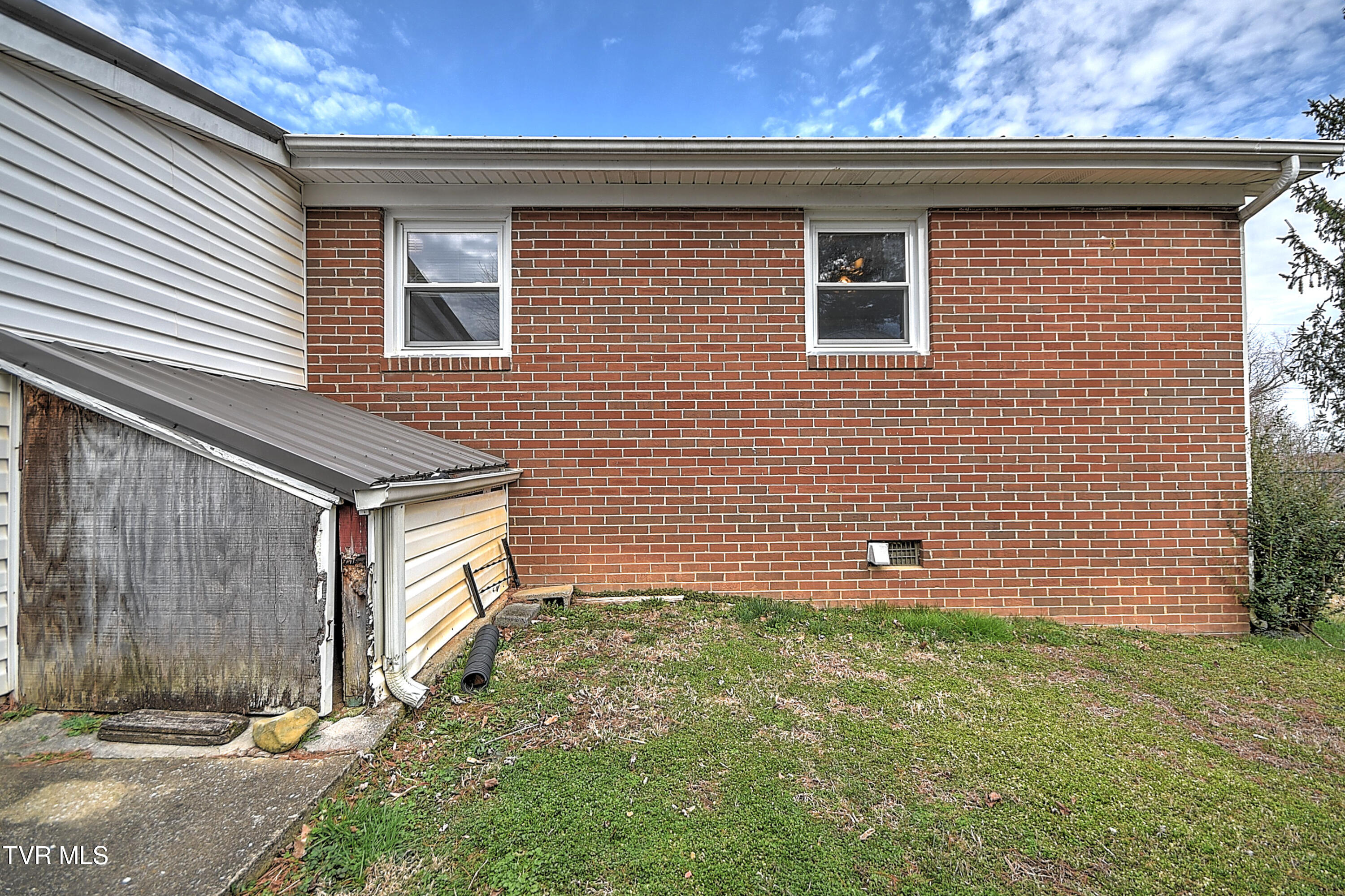 200 Brooks Street Property Photo 31