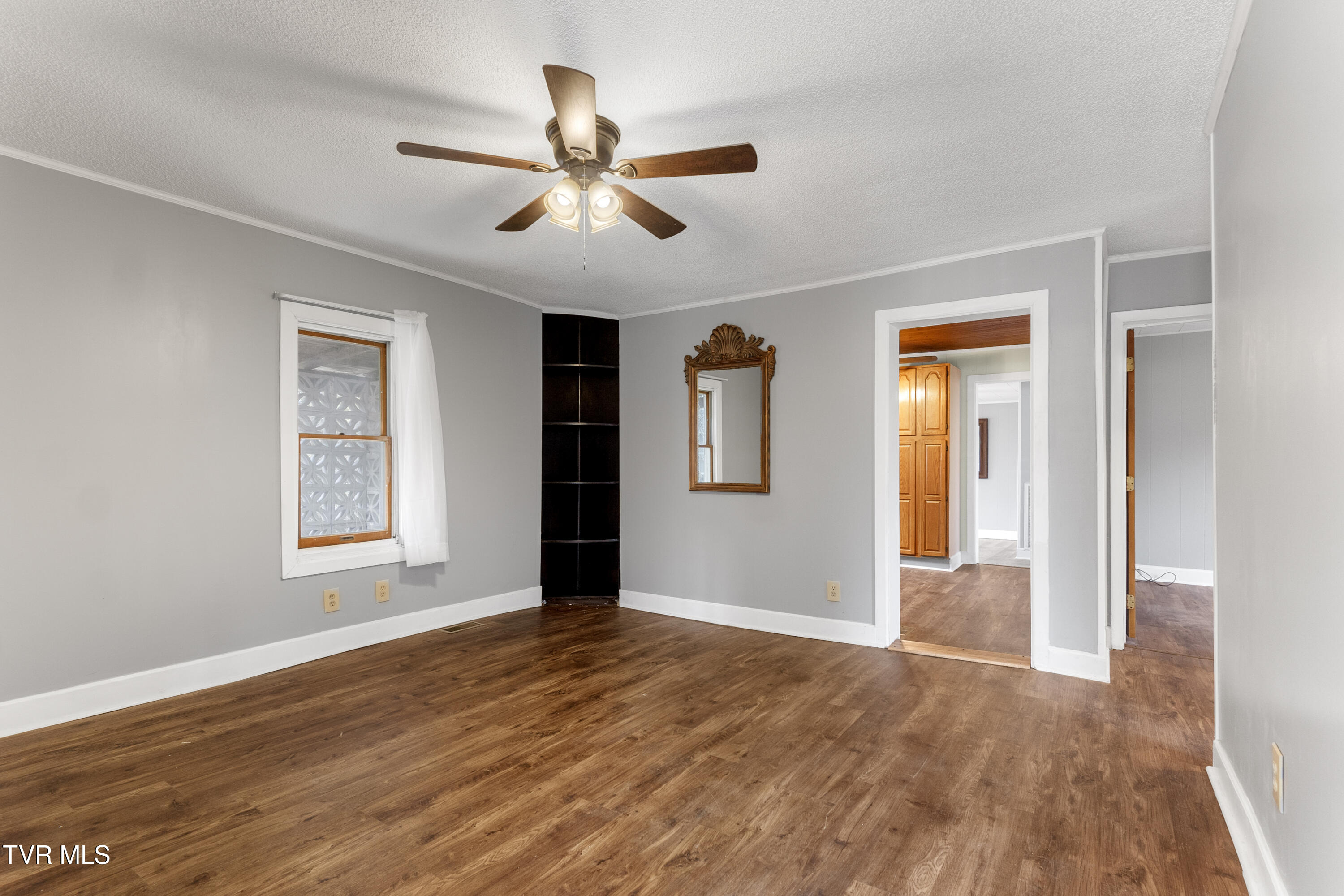 409 West Wood Avenue Property Photo 8