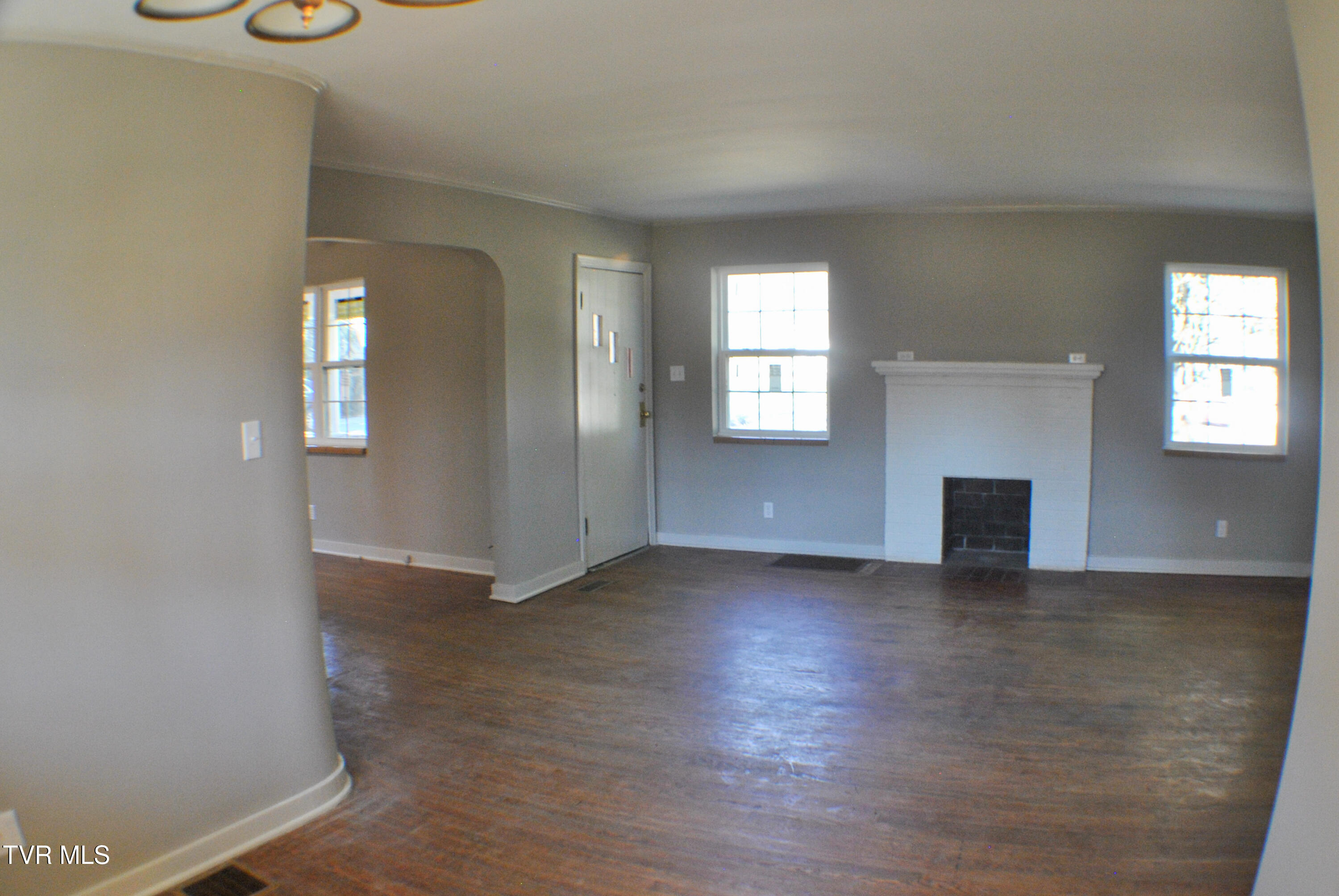 804 East Maple Street Property Photo 19