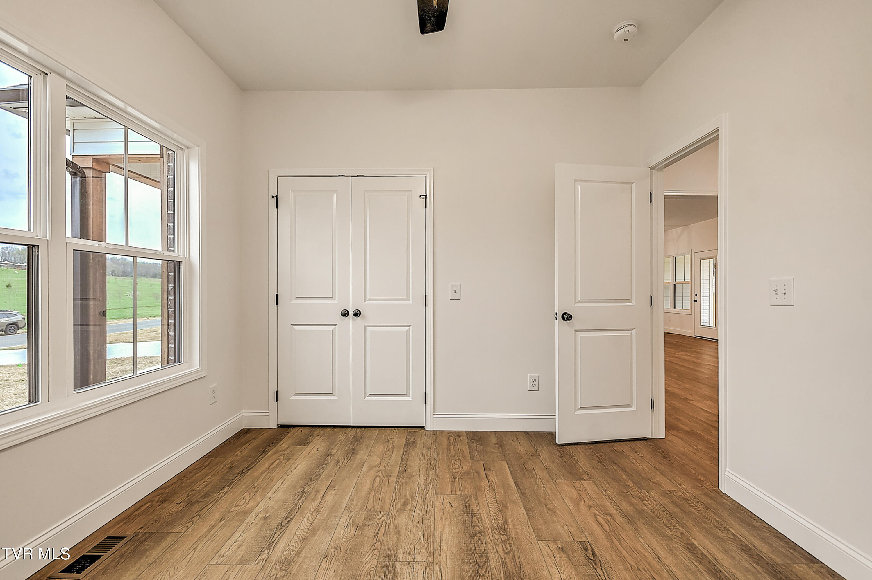 110 Thomson Meadow Lane Property Photo 32