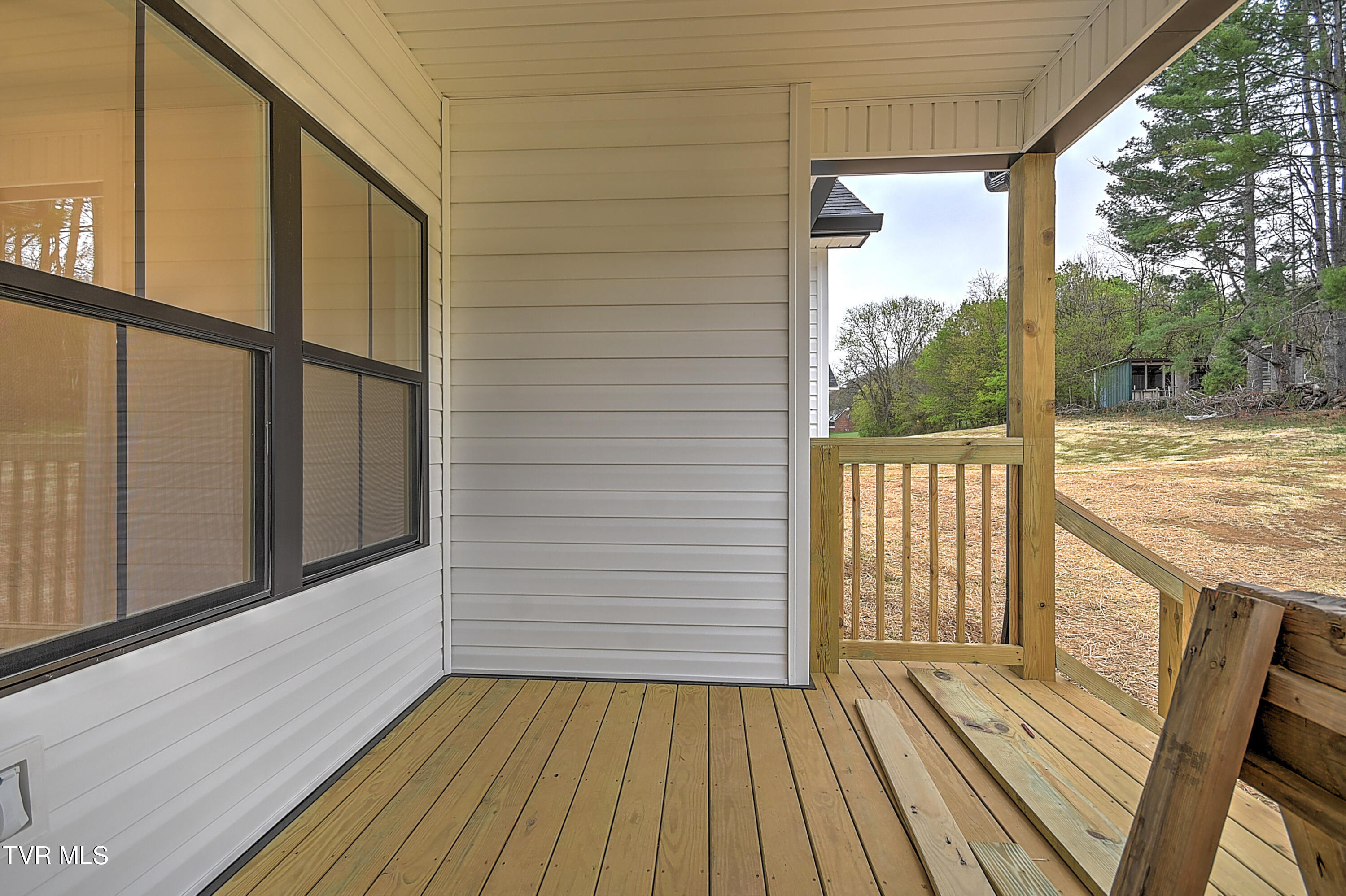 110 Thomson Meadow Lane Property Photo 44