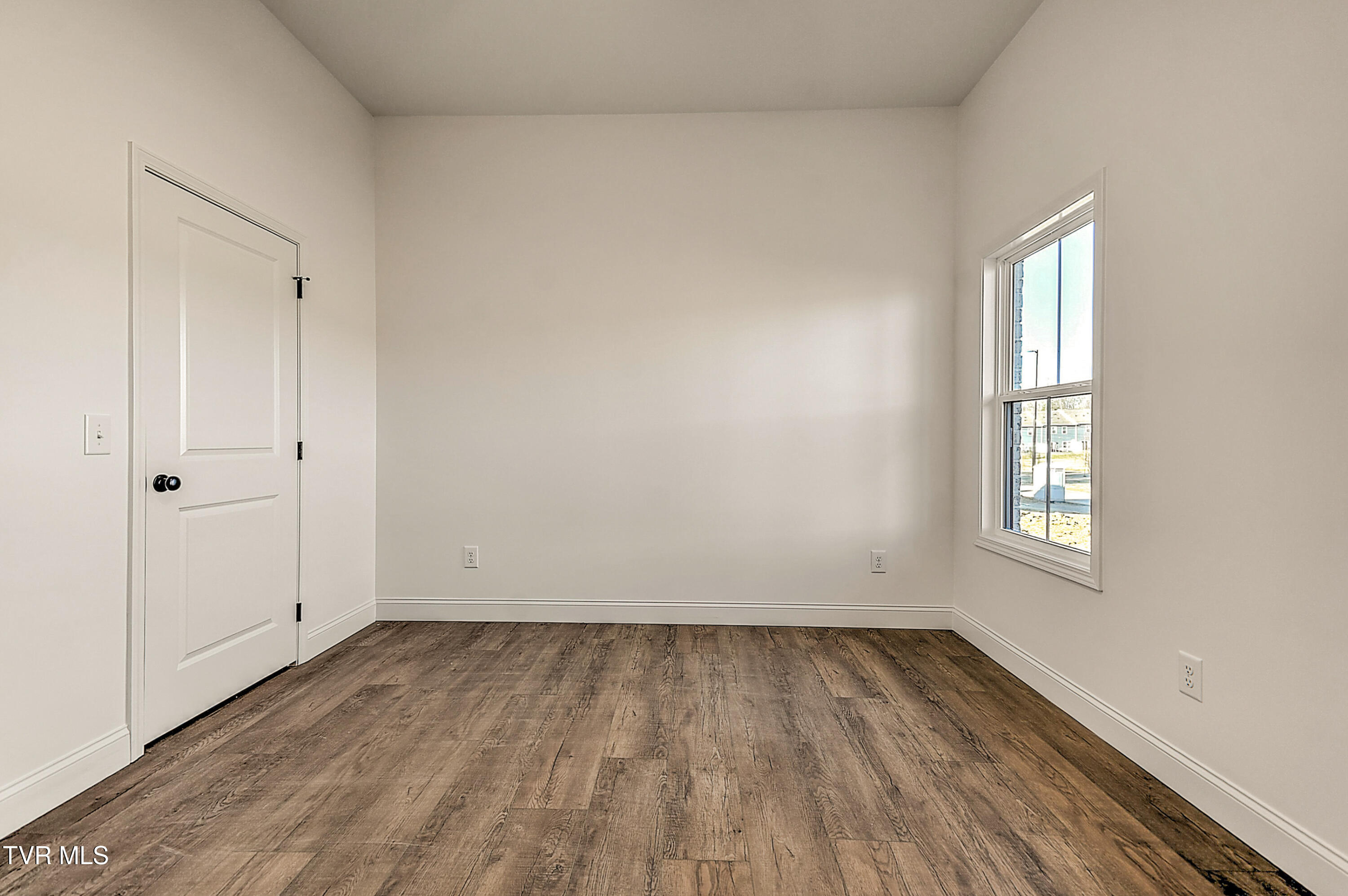 122 Thomson Mdw Lane Property Photo 37