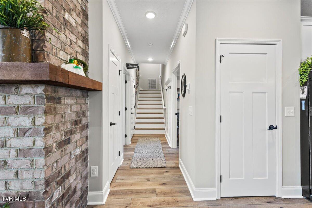 1527 Meadow Creek Lane Property Photo 31