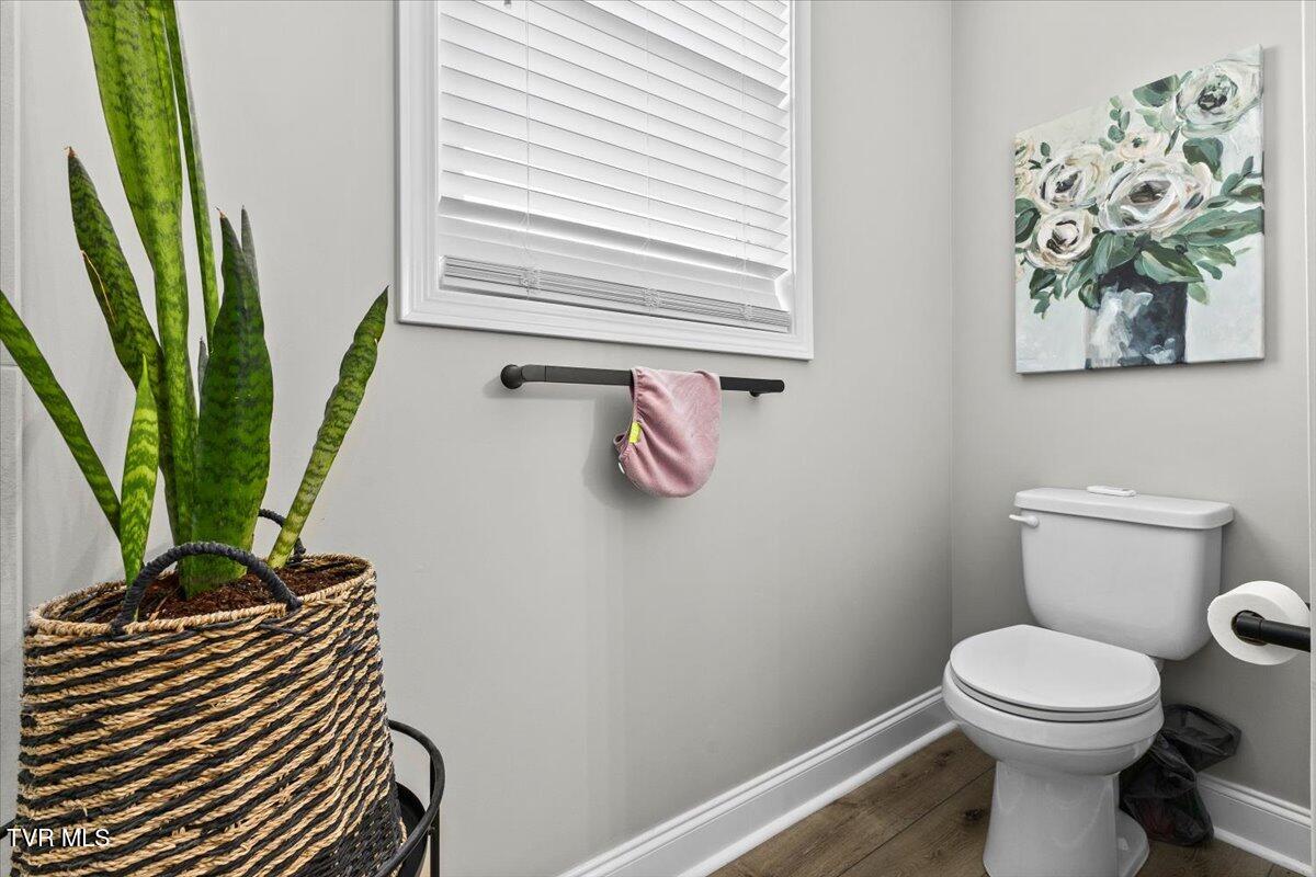 1527 Meadow Creek Lane Property Photo 42