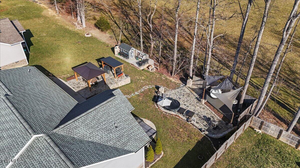 1527 Meadow Creek Lane Property Photo 58