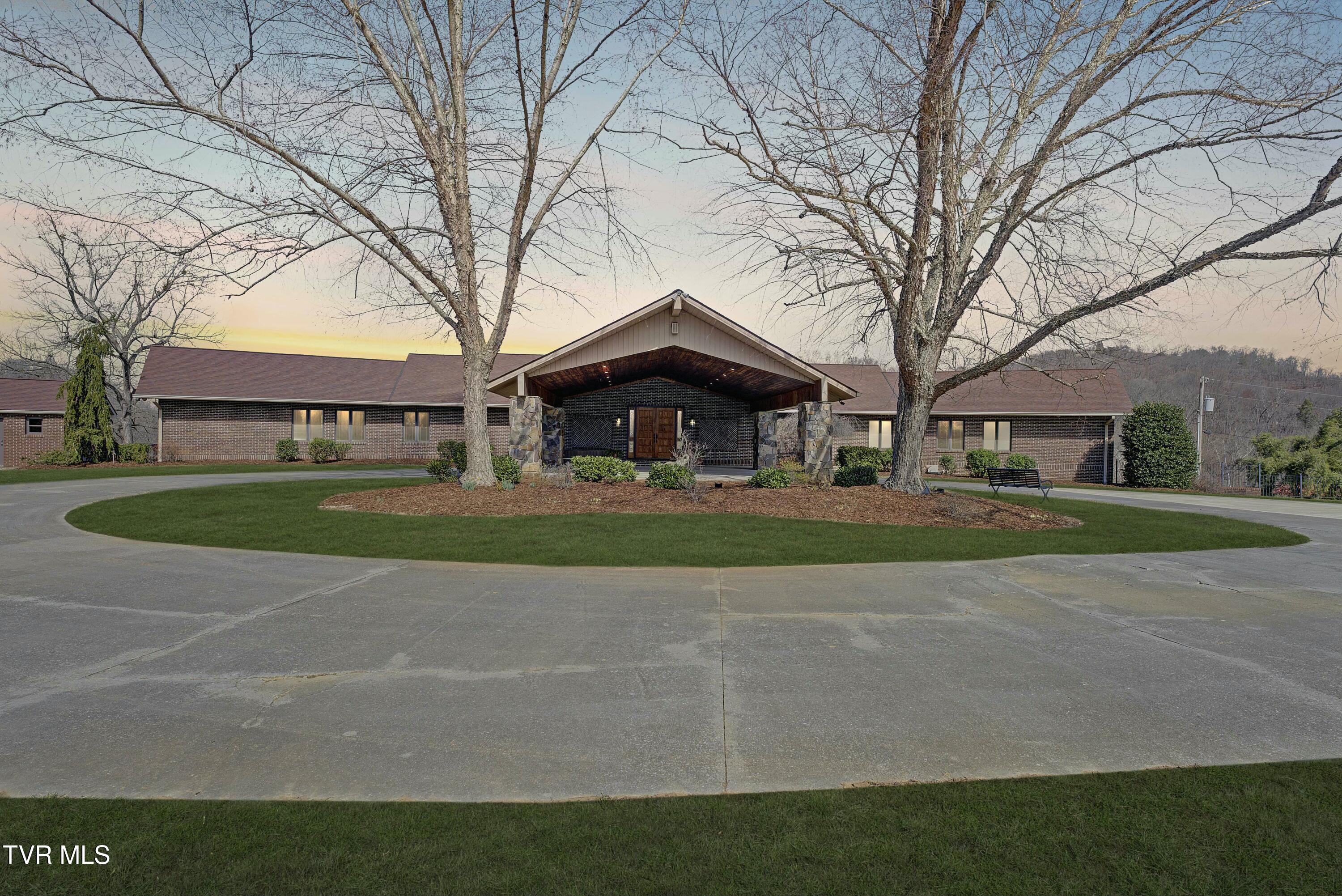 373 Dalewood Road Property Photo