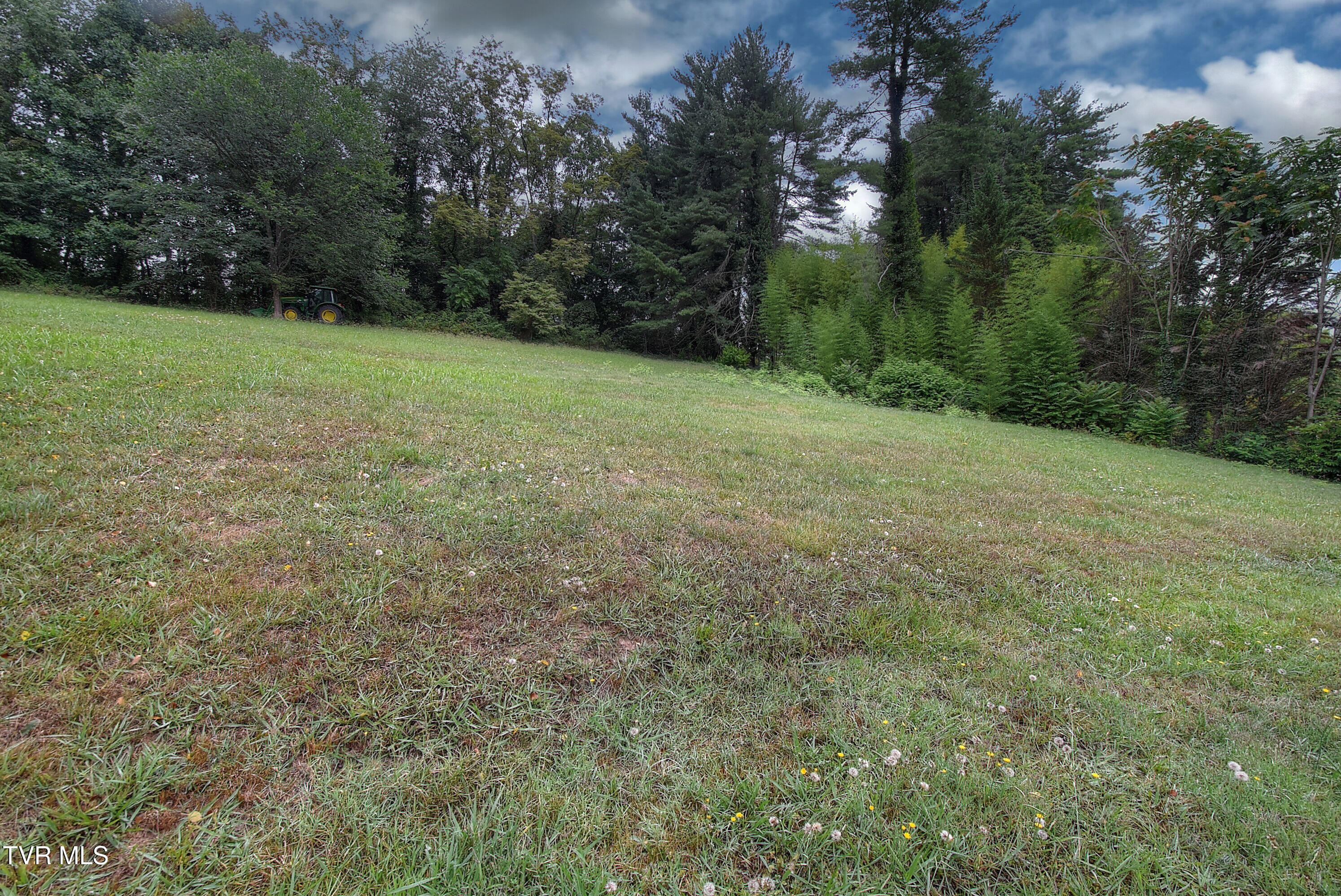 1660 Rock Springs Road Property Photo 8