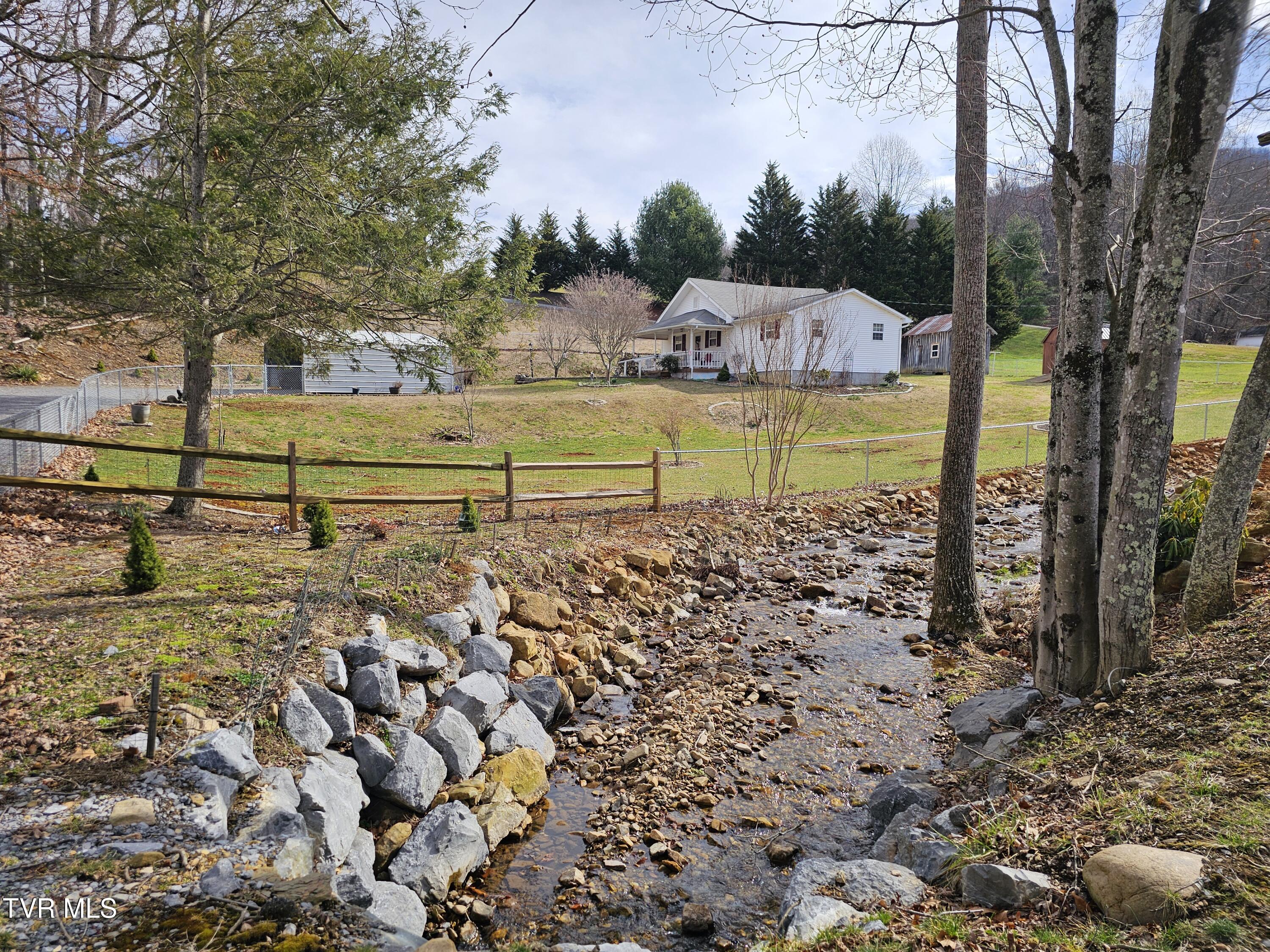 387 Peters Hollow Road Property Photo