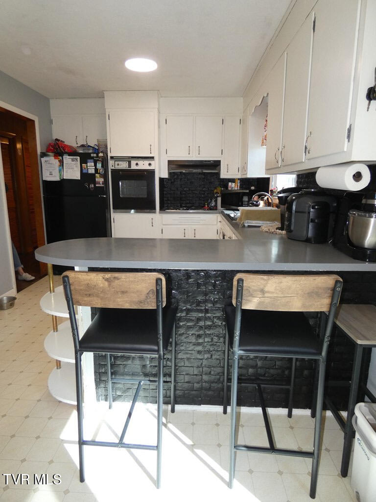 10351 Forest Hill Drive Property Photo 7