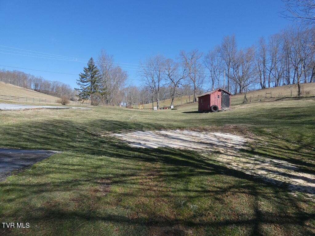 10351 Forest Hill Drive Property Photo 26