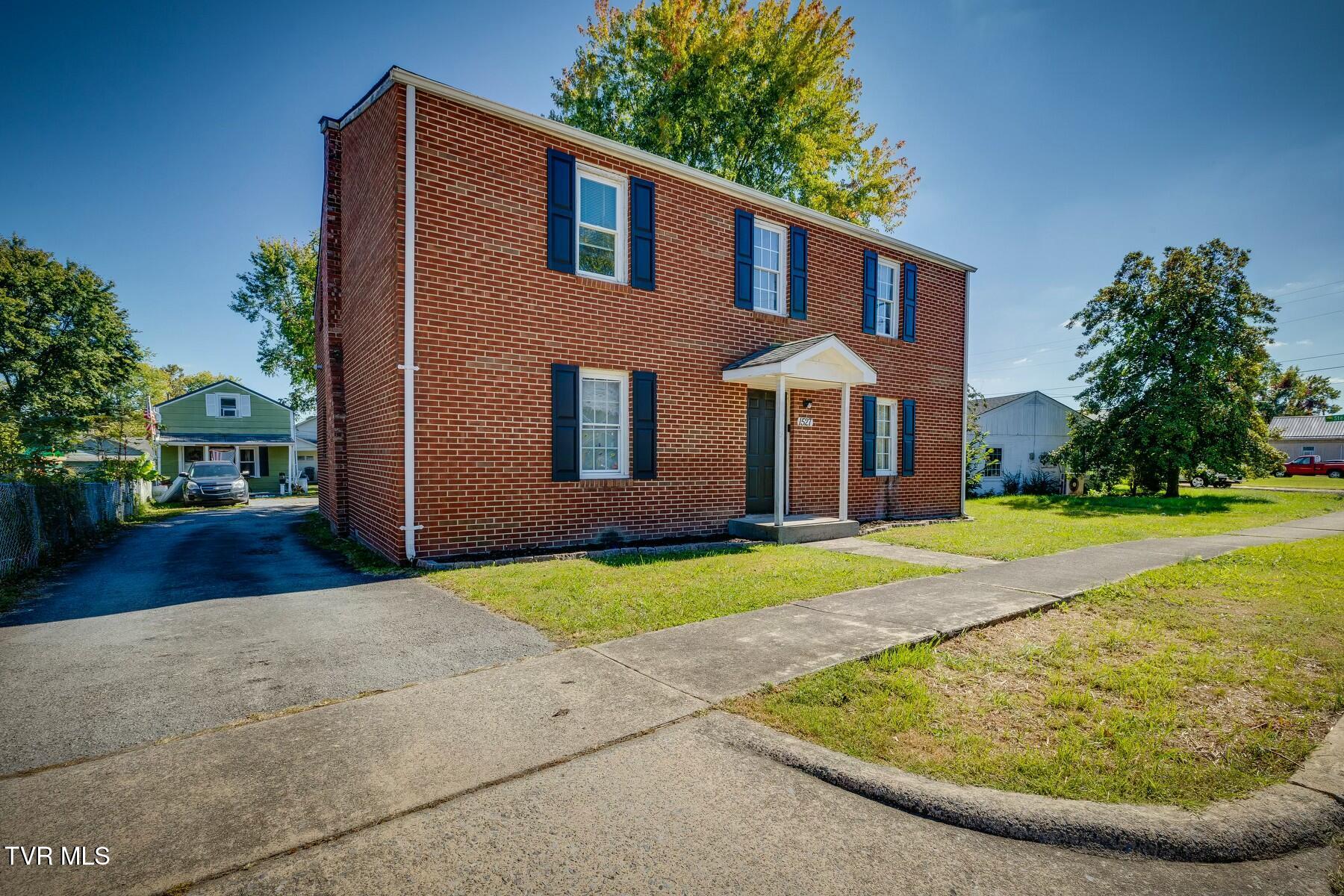 East Highland Add Real Estate Listings Main Image