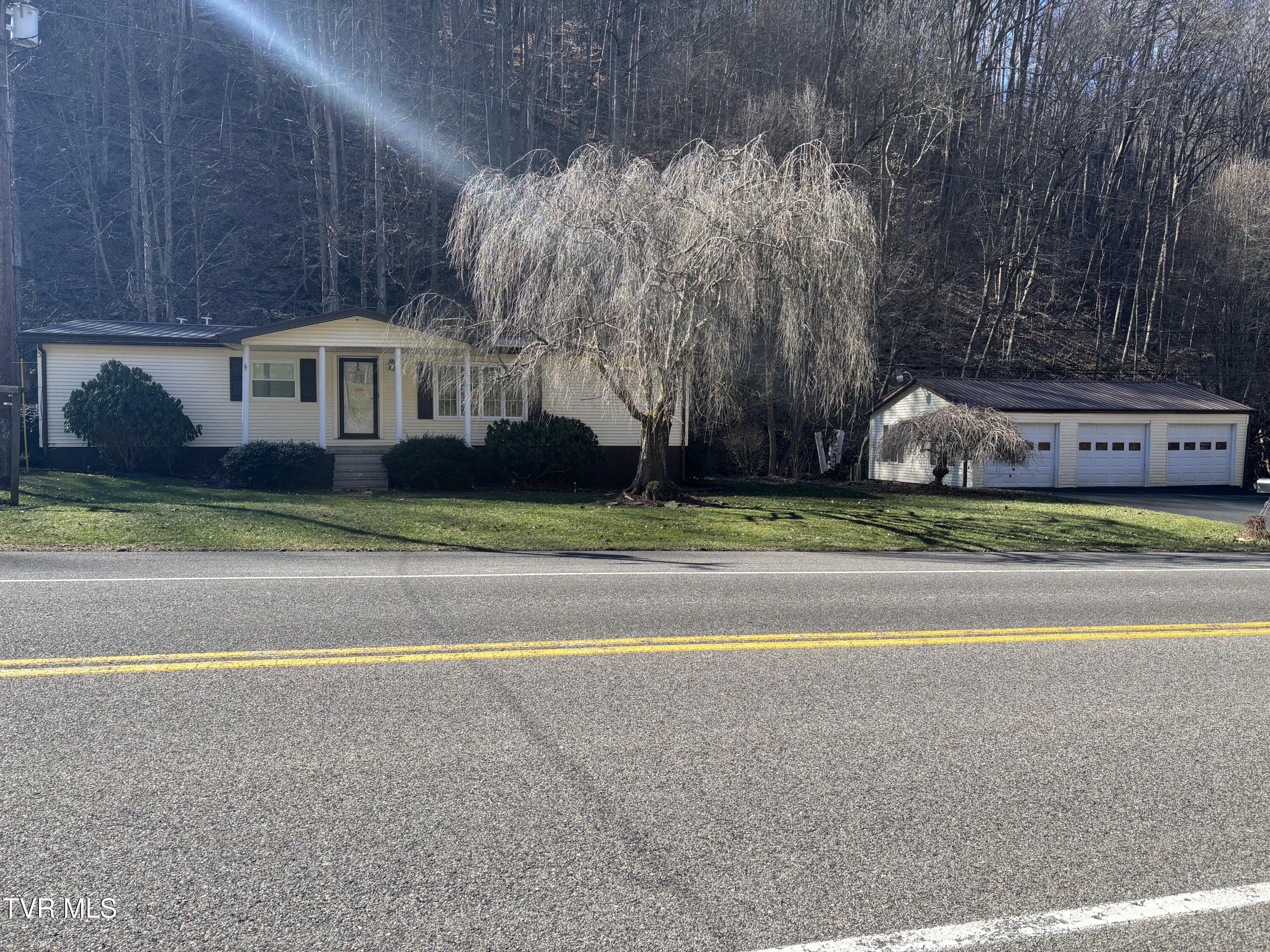 12072 Dante Mountain Road Property Photo