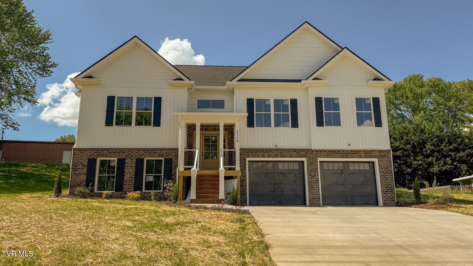 1110 Miller Drive Property Photo 1
