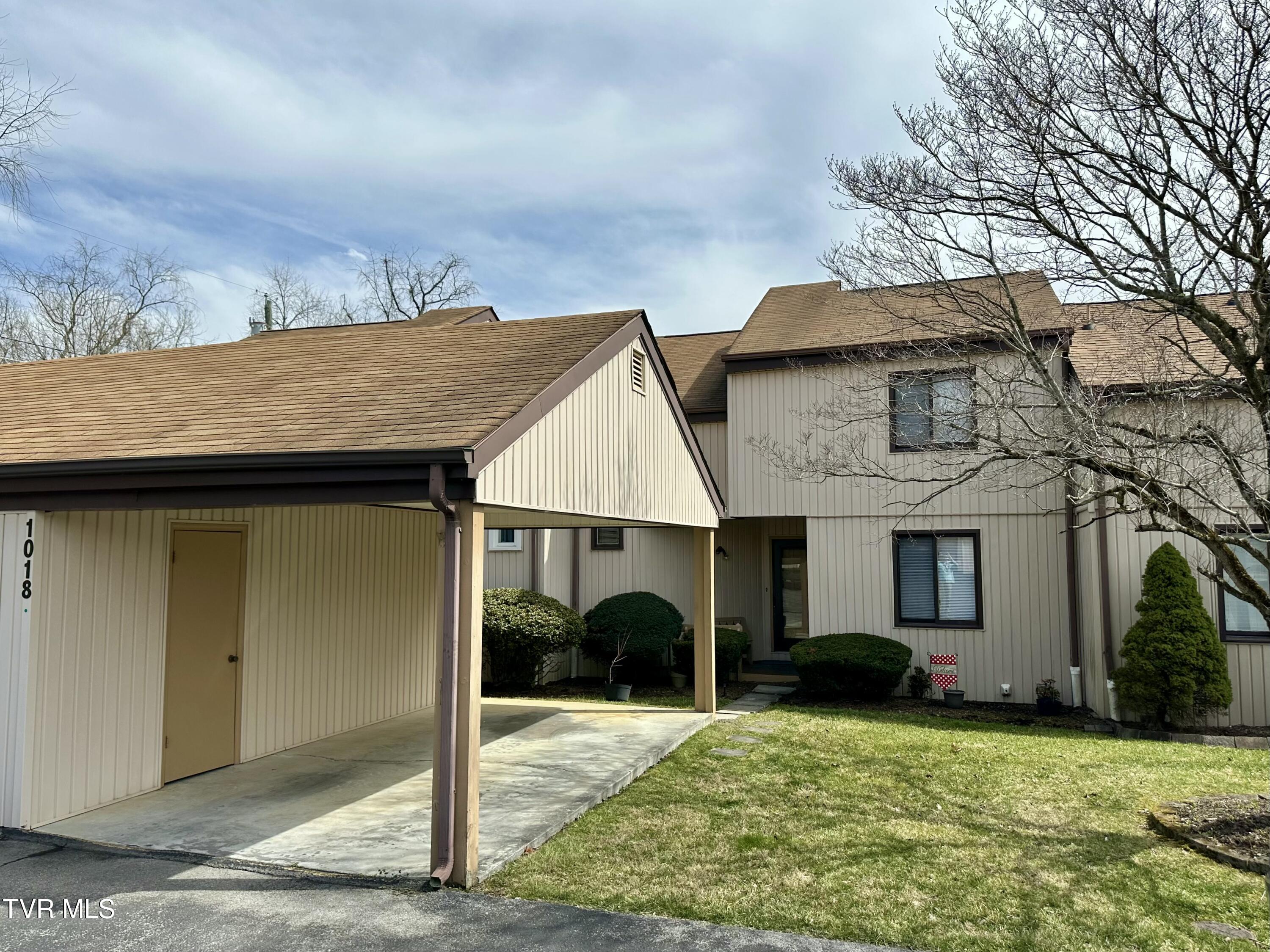 1018 Pebble Drive Property Photo