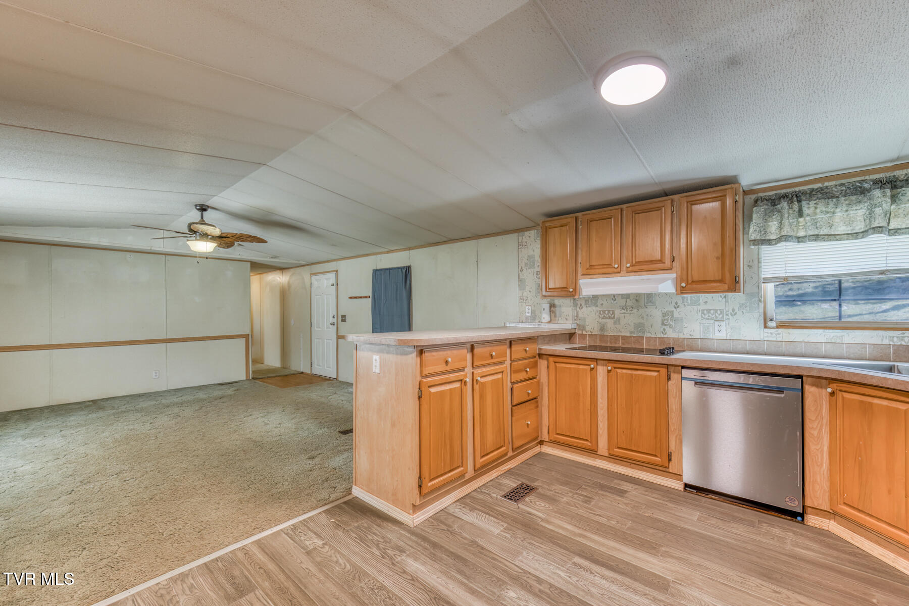 163 Brookfield Lane Property Photo 6