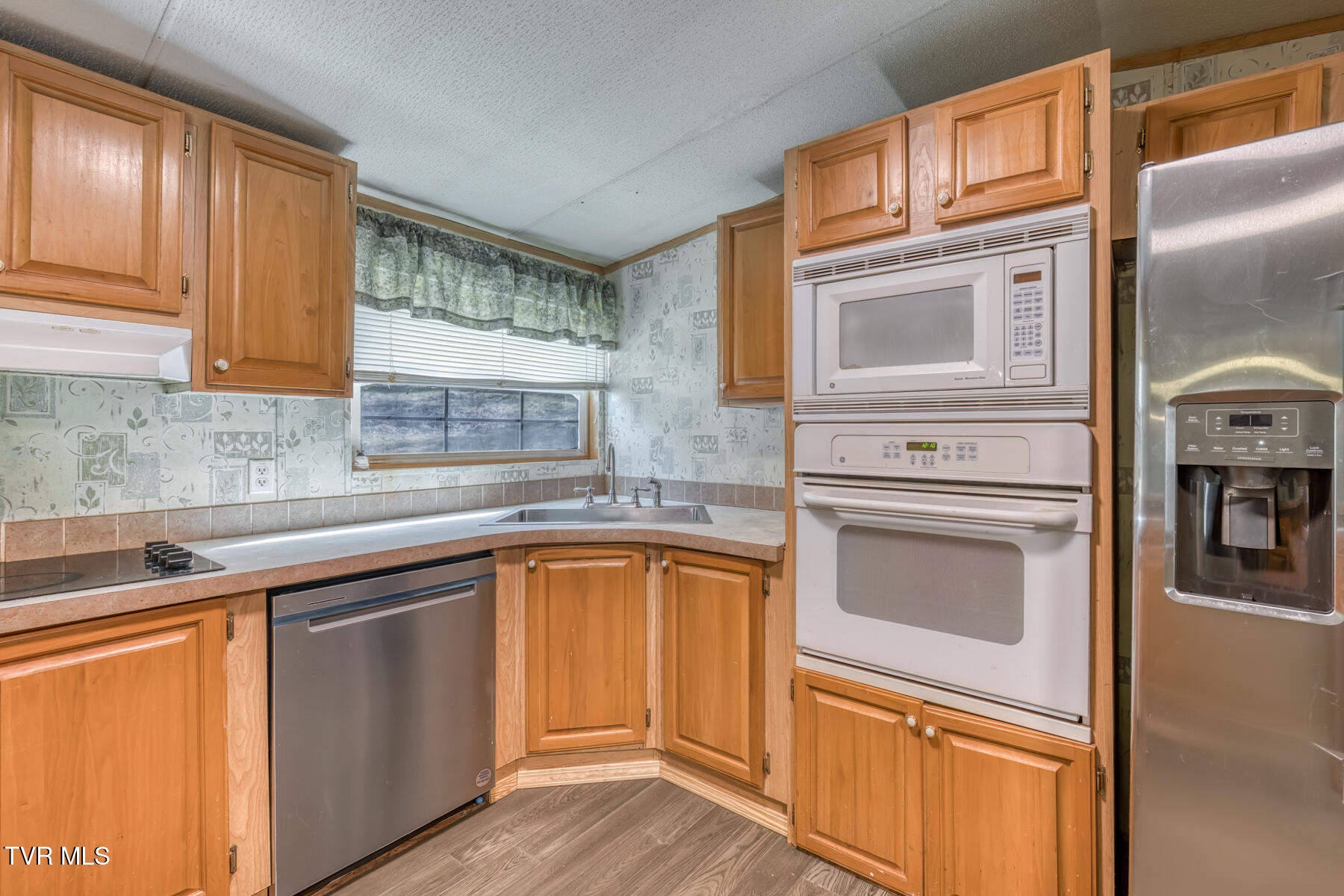163 Brookfield Lane Property Photo 7