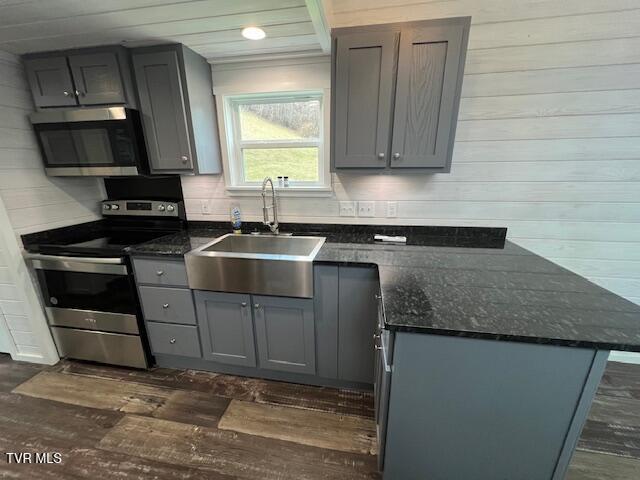1131 Cold Springs Property Photo 6