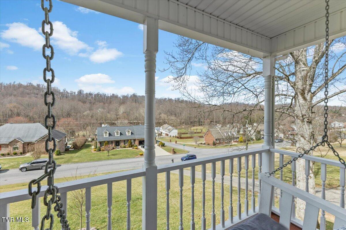 225 Regency Drive Property Photo 26