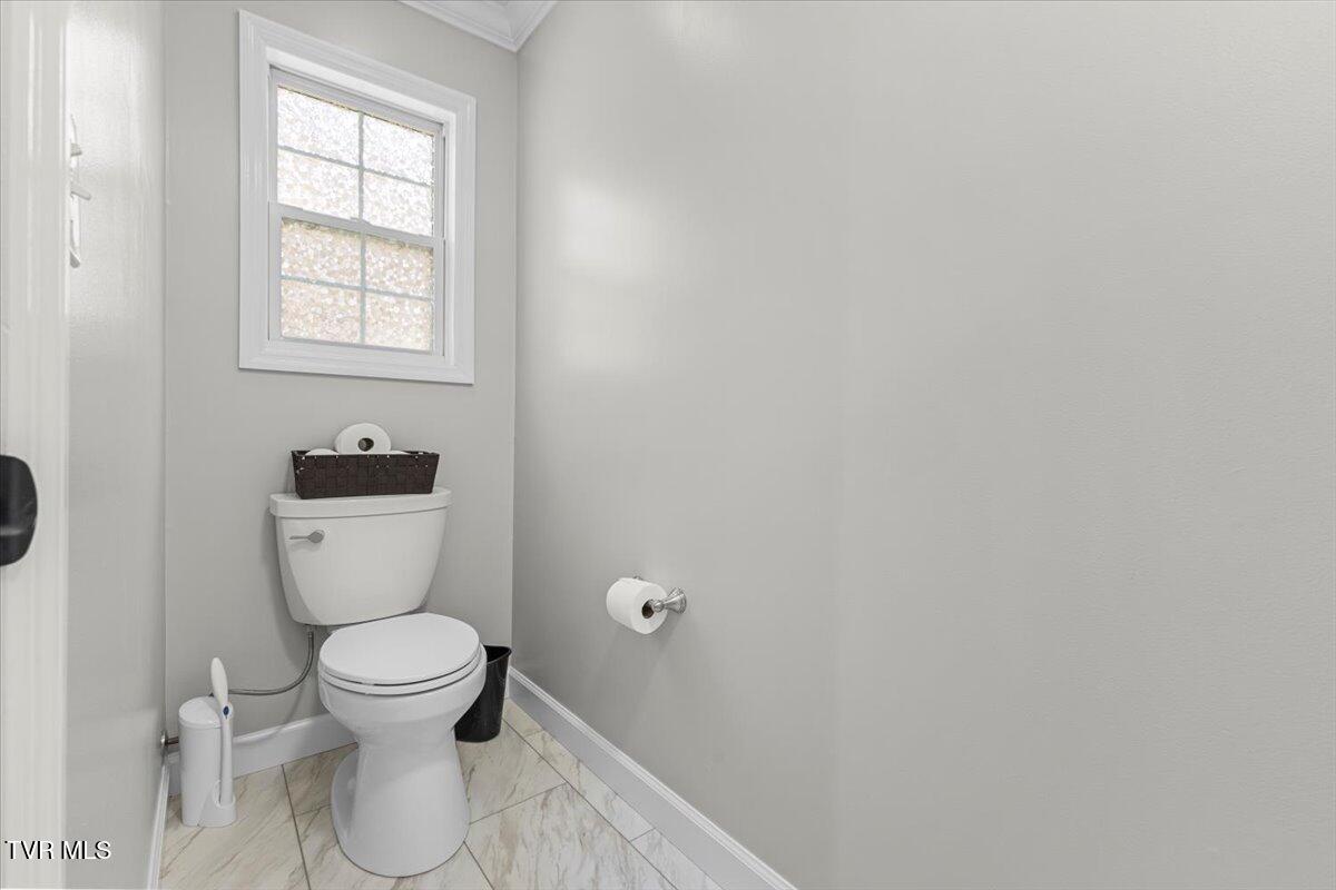 225 Regency Drive Property Photo 61