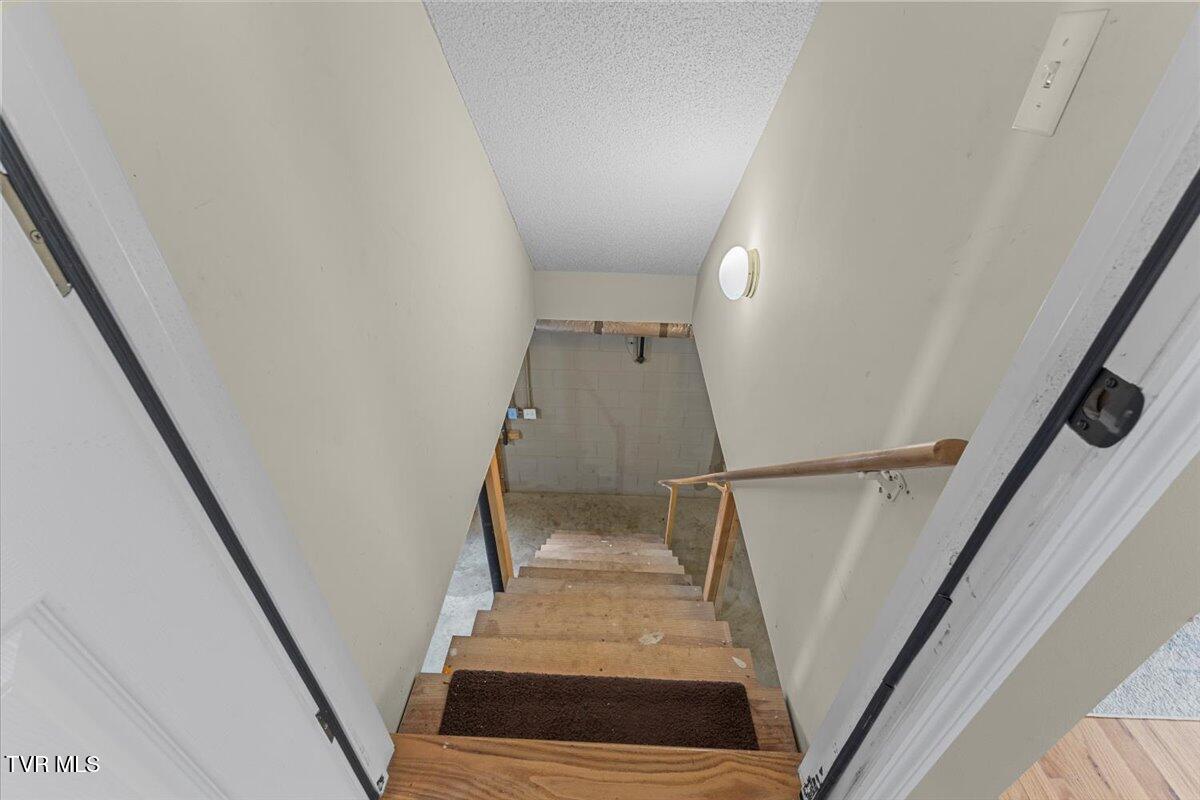 225 Regency Drive Property Photo 65