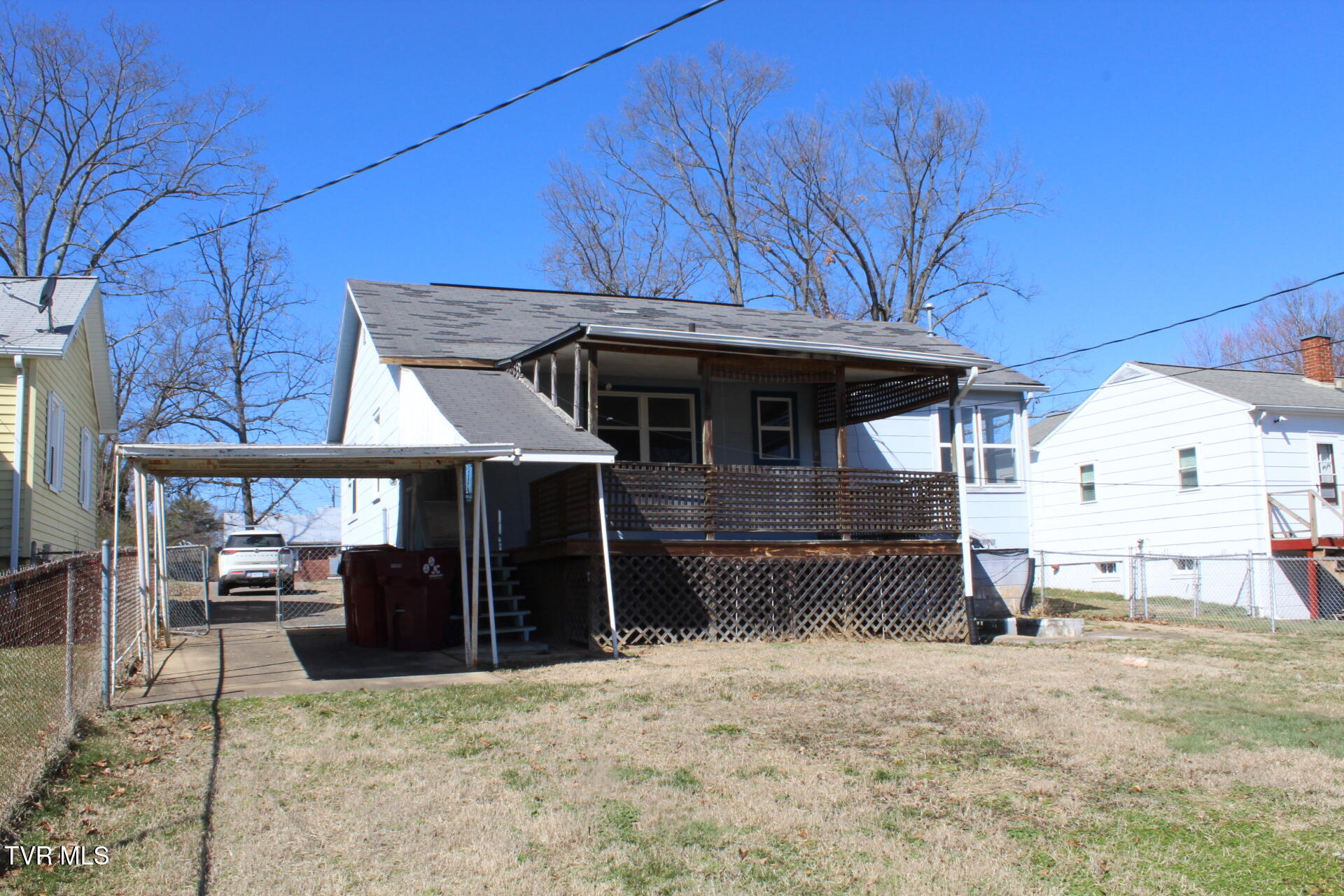 1608 East Unaka Avenue Property Photo 26
