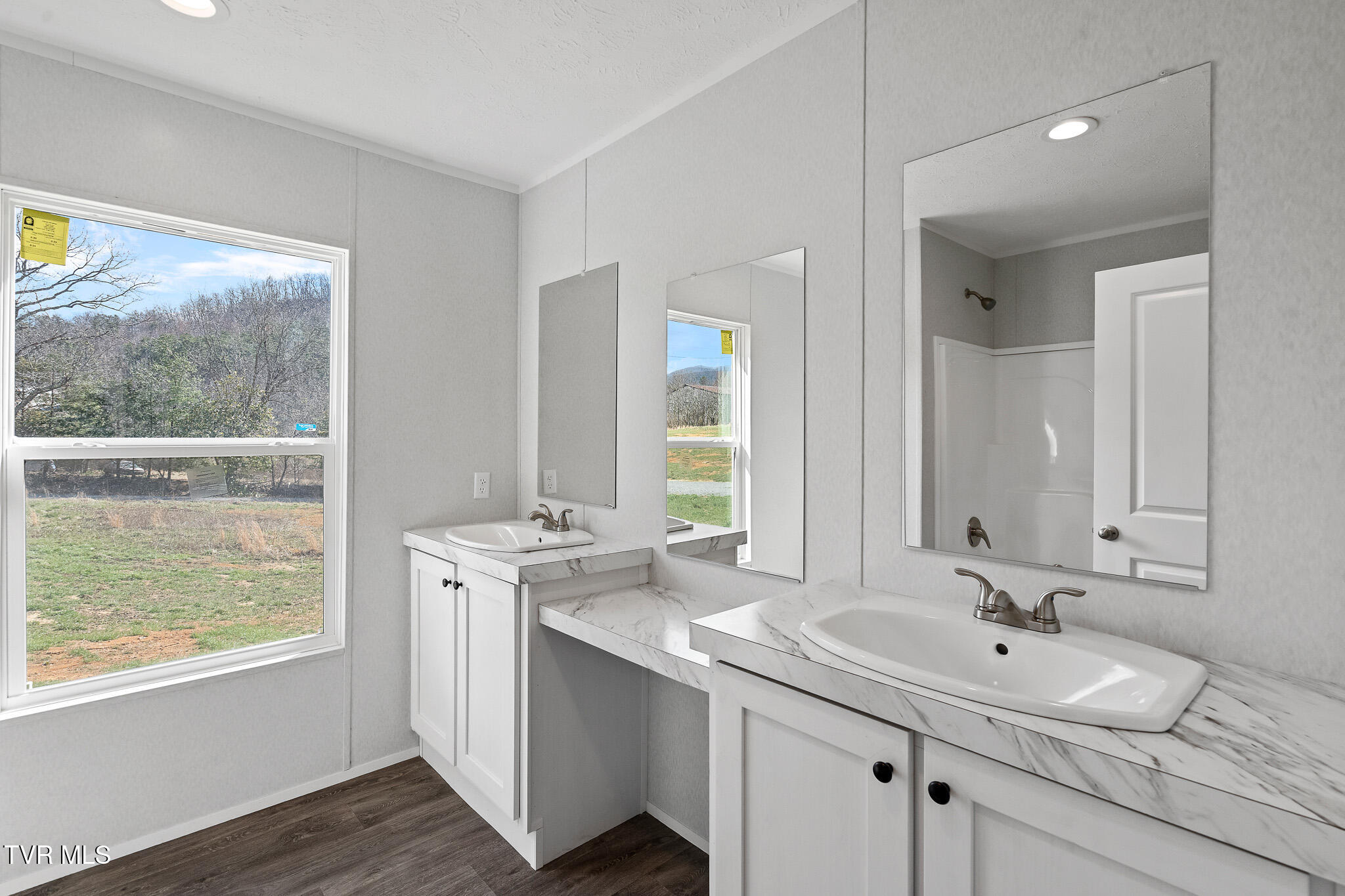 475 Piney Grove Road Property Photo 4
