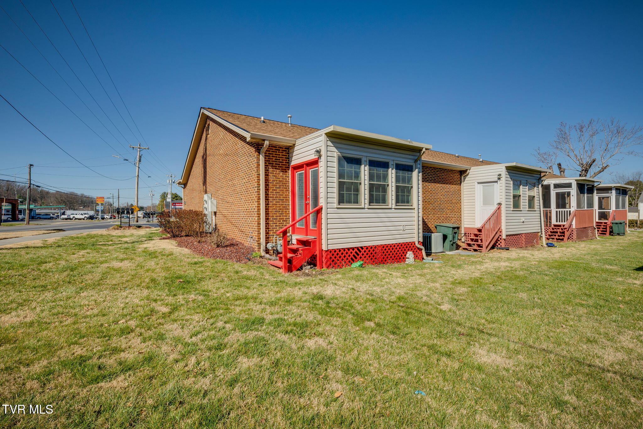 1205 West G St Property Photo 21