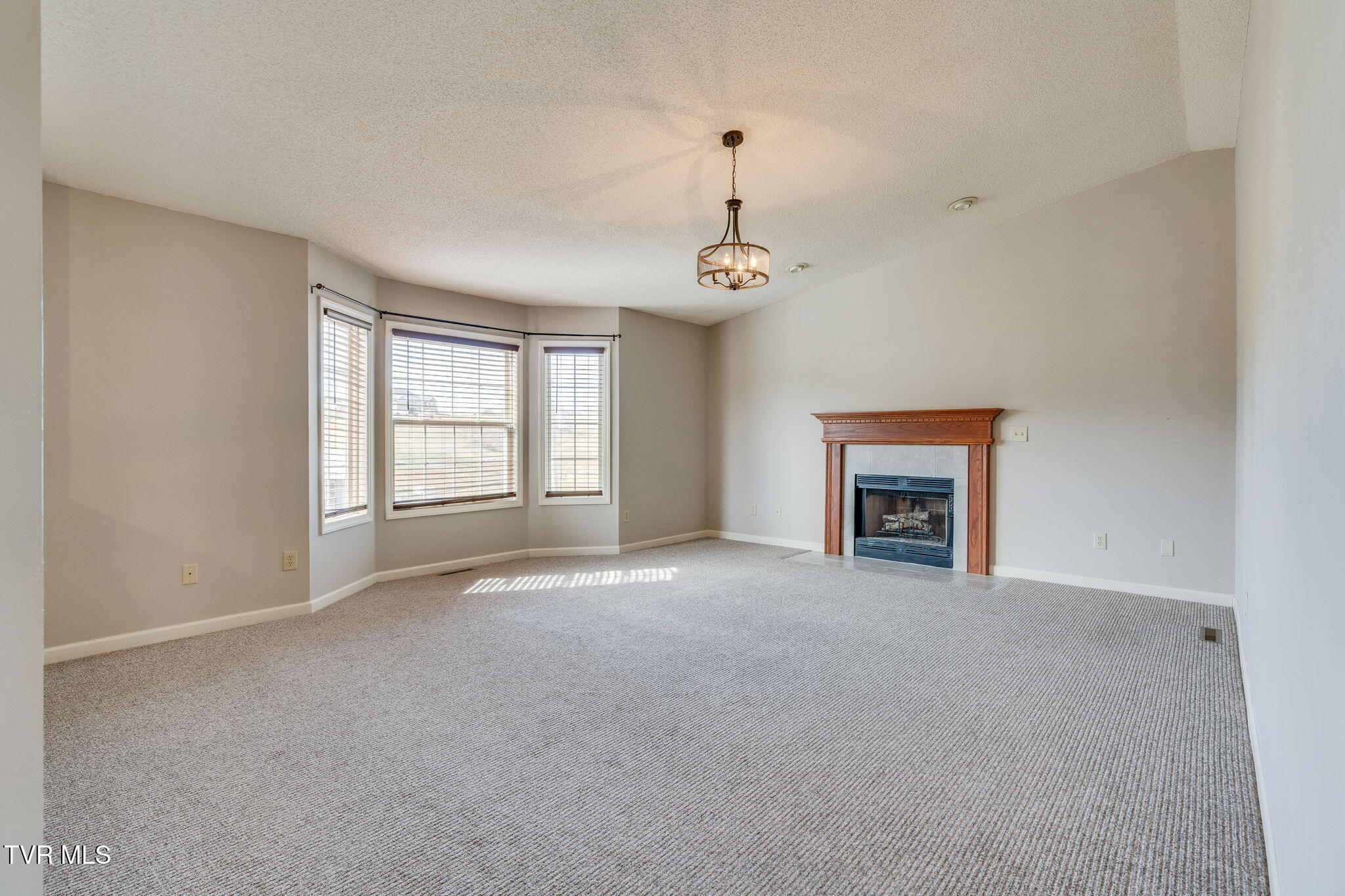 136 Stage Road Property Photo 6