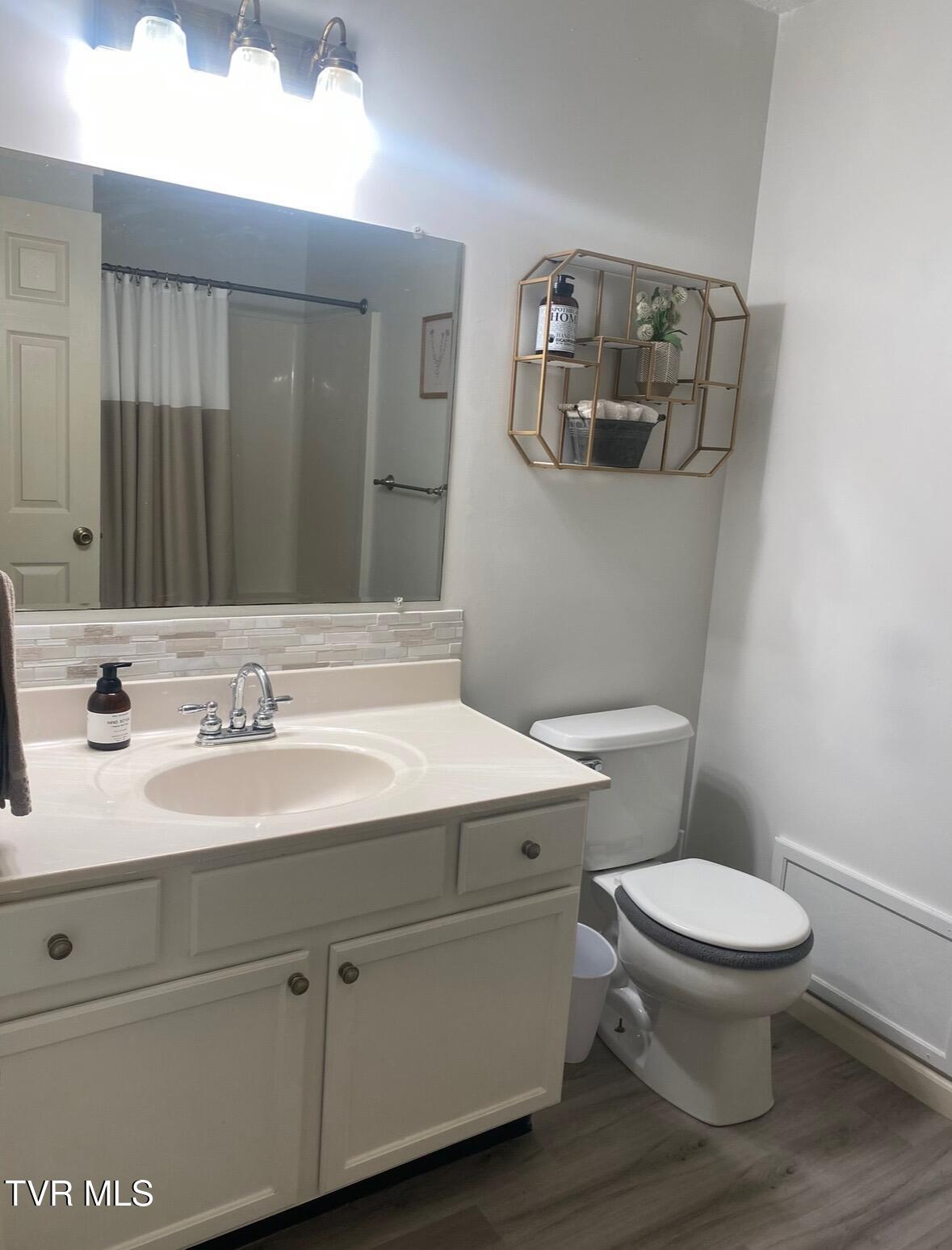 136 Stage Road Property Photo 18