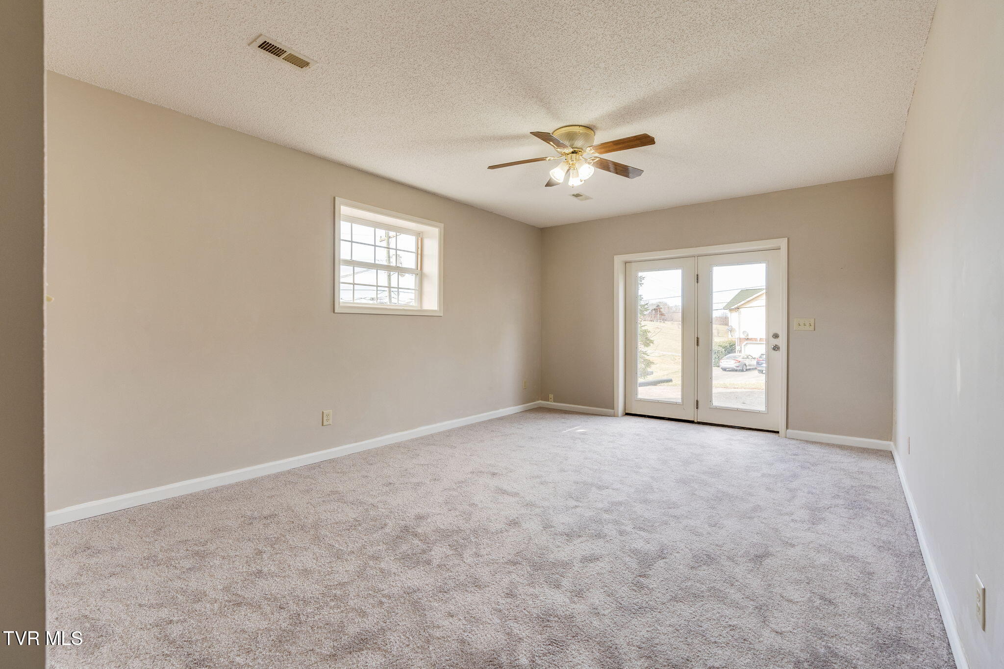 136 Stage Road Property Photo 21