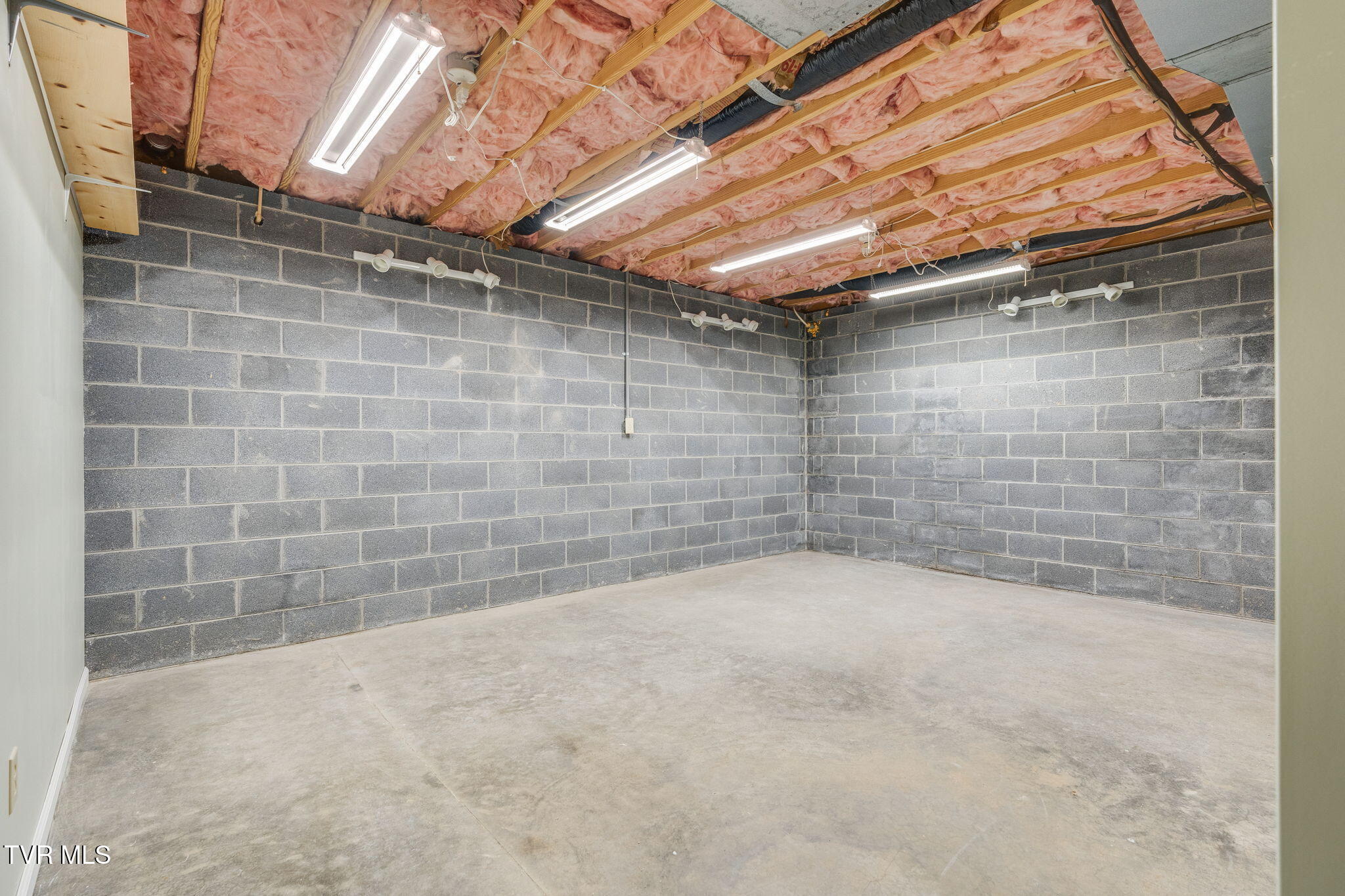 136 Stage Road Property Photo 28