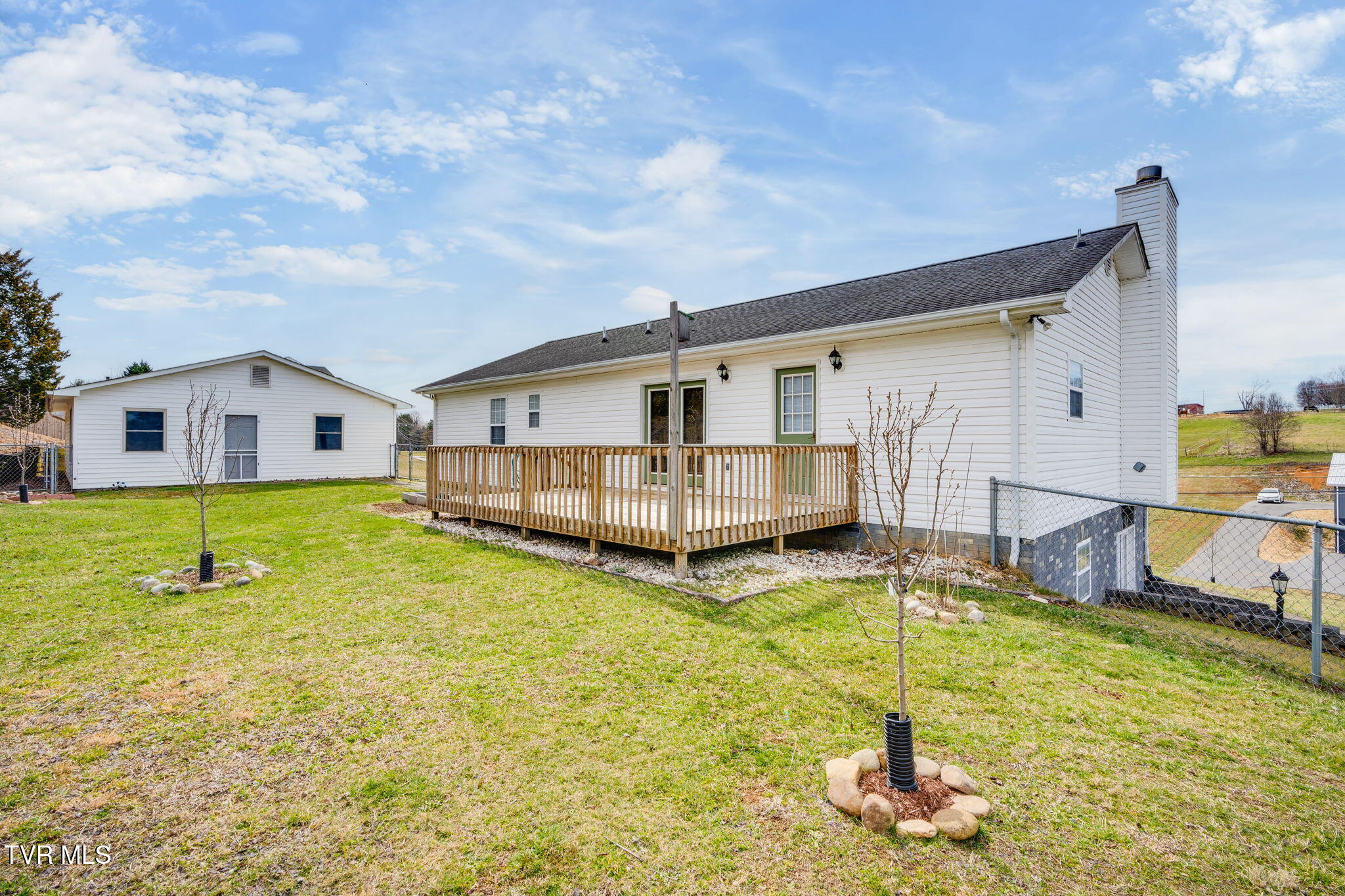 136 Stage Road Property Photo 34