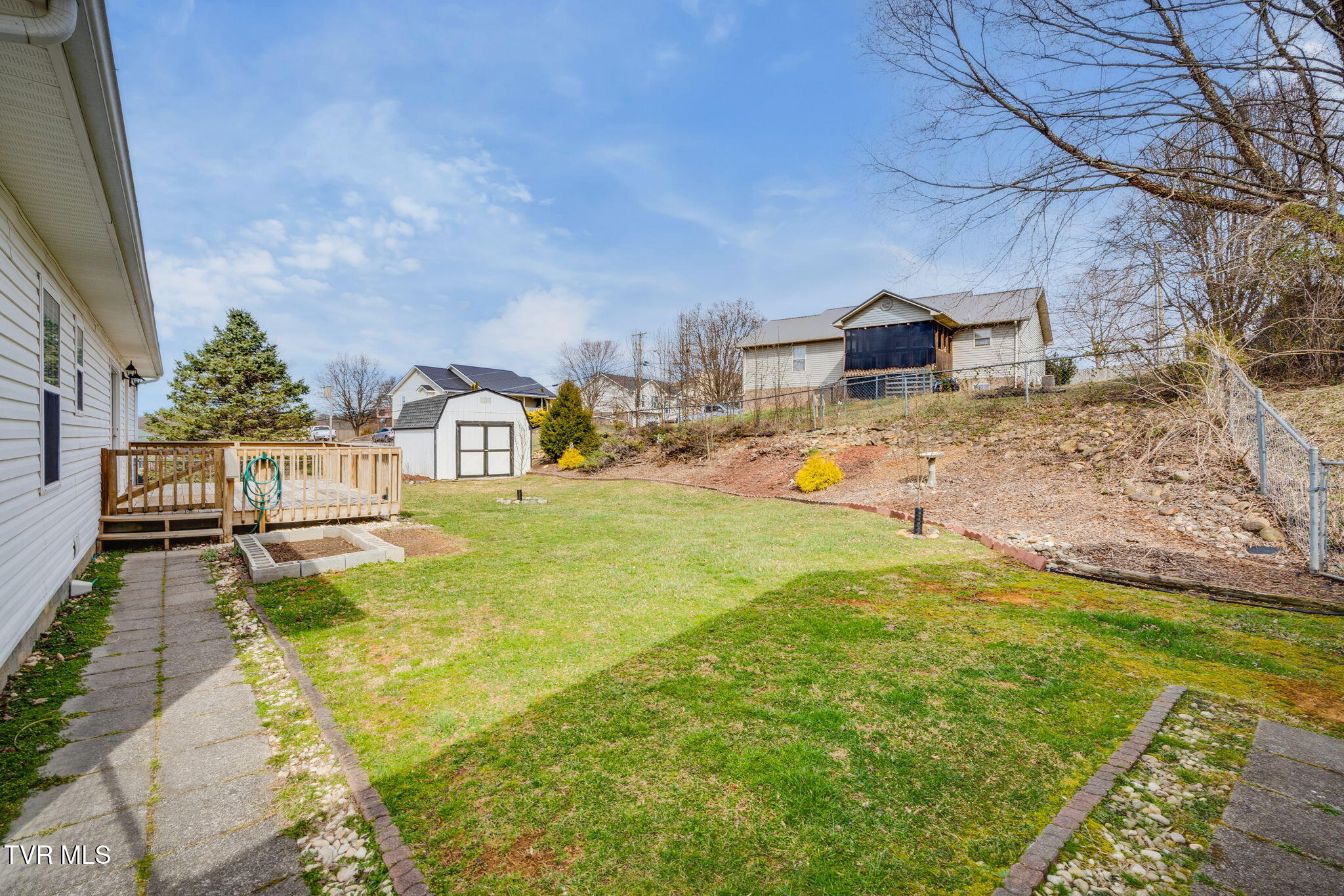 136 Stage Road Property Photo 38