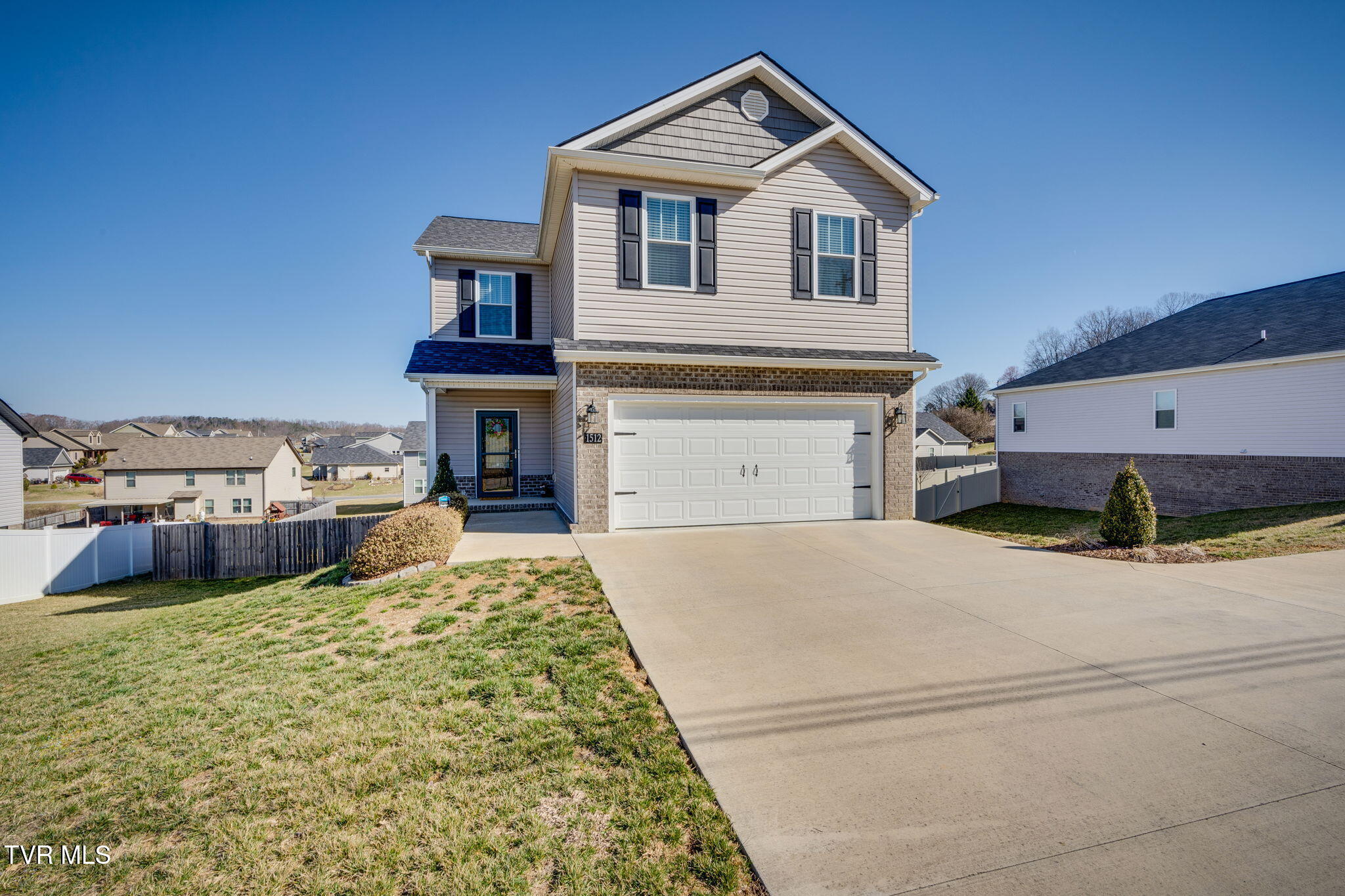 1512 West College Street Property Photo