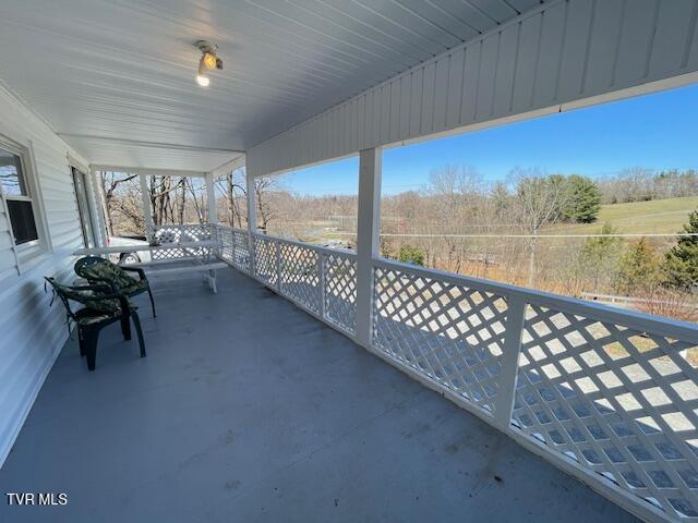 349 Baywood Drive Property Photo 8