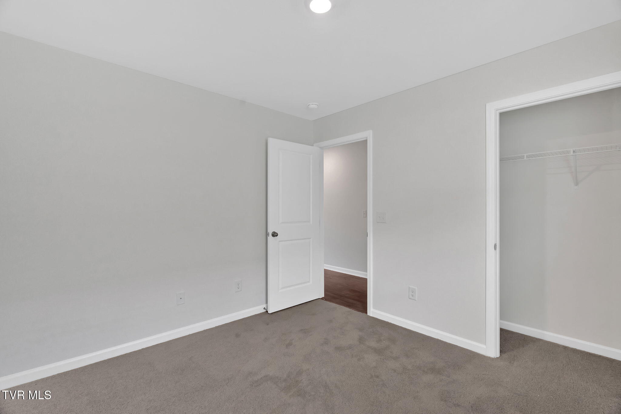376 Arrowhead Drive Property Photo 10