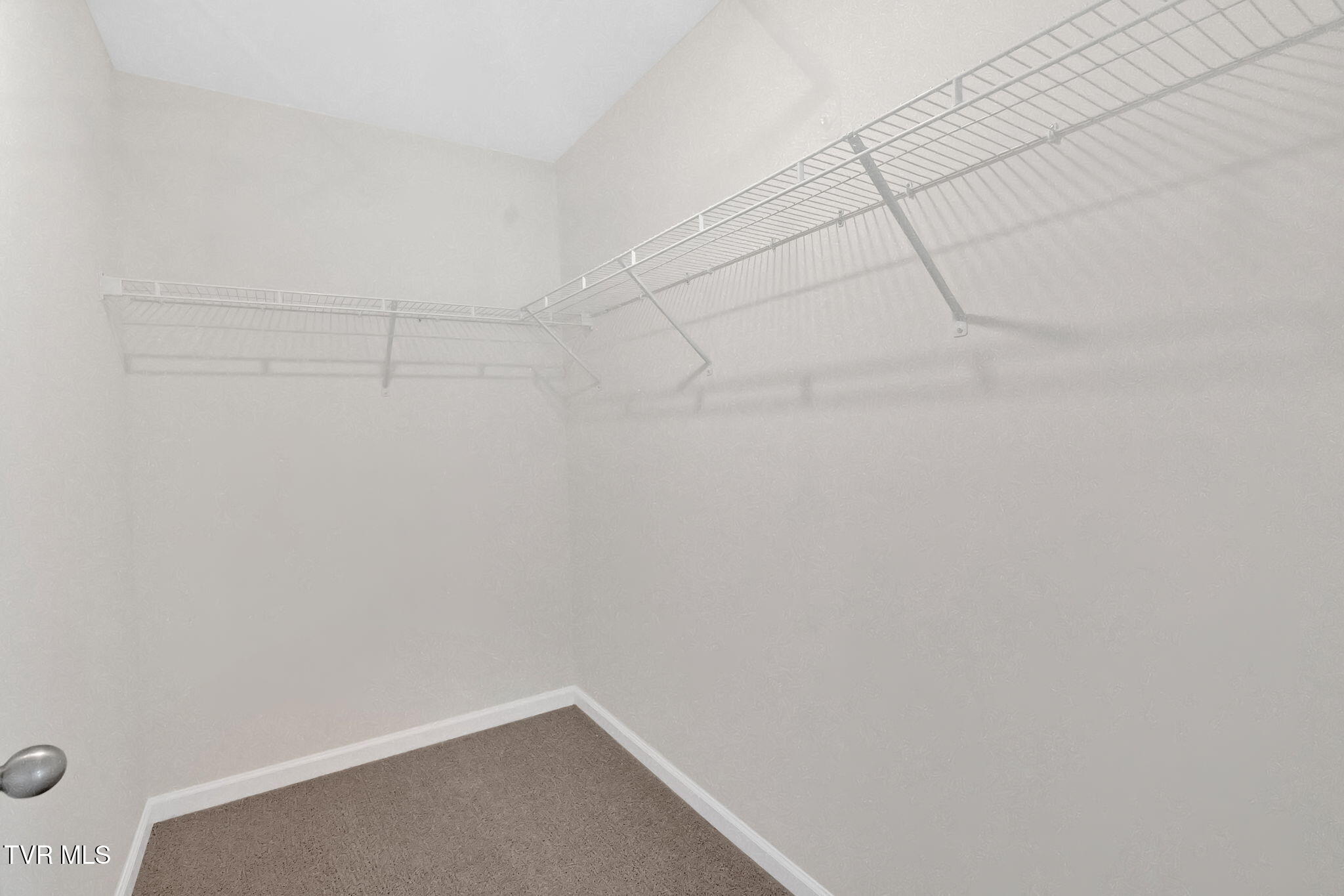 376 Arrowhead Drive Property Photo 21