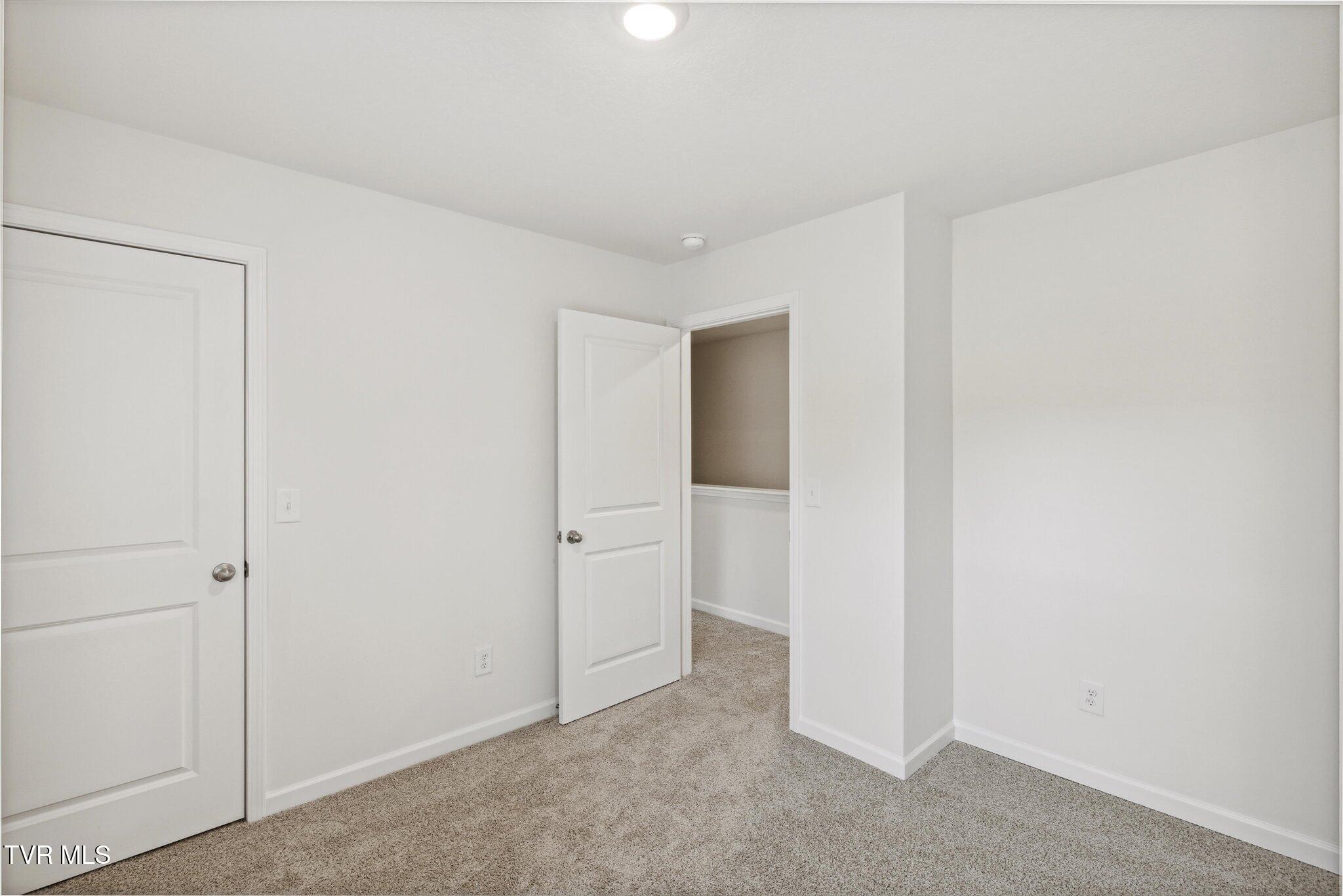 1125 Aspen Terrace Property Photo 16