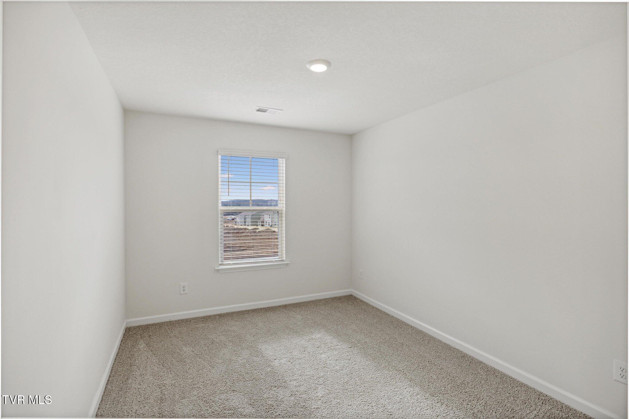 1119 Aspen Terrace Property Photo 19