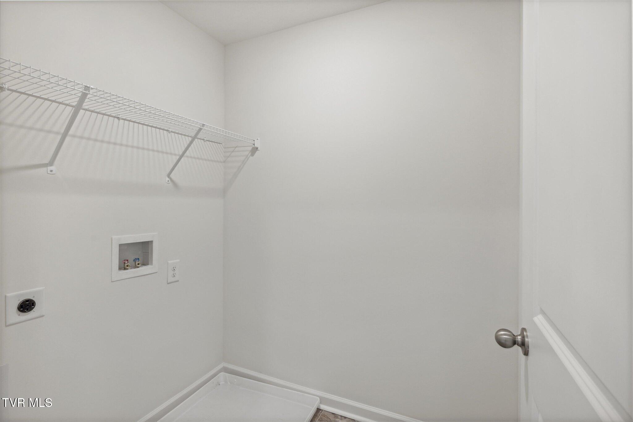 1119 Aspen Terrace Property Photo 22