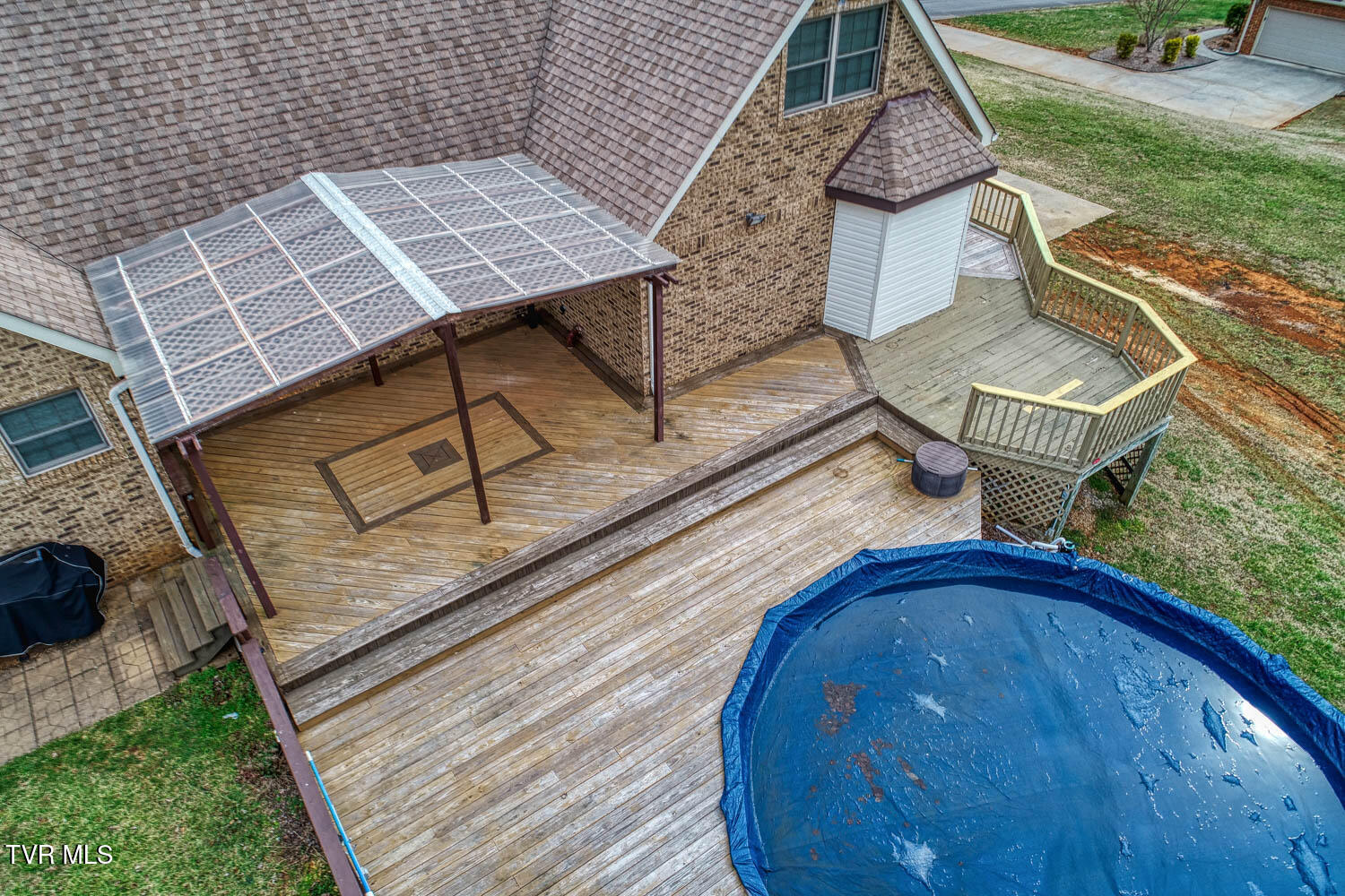 166 Clarksdale Circle Property Photo 12
