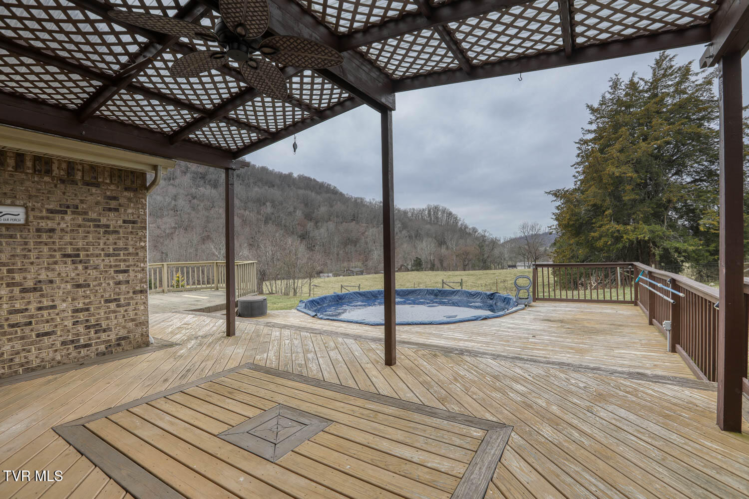 166 Clarksdale Circle Property Photo 21