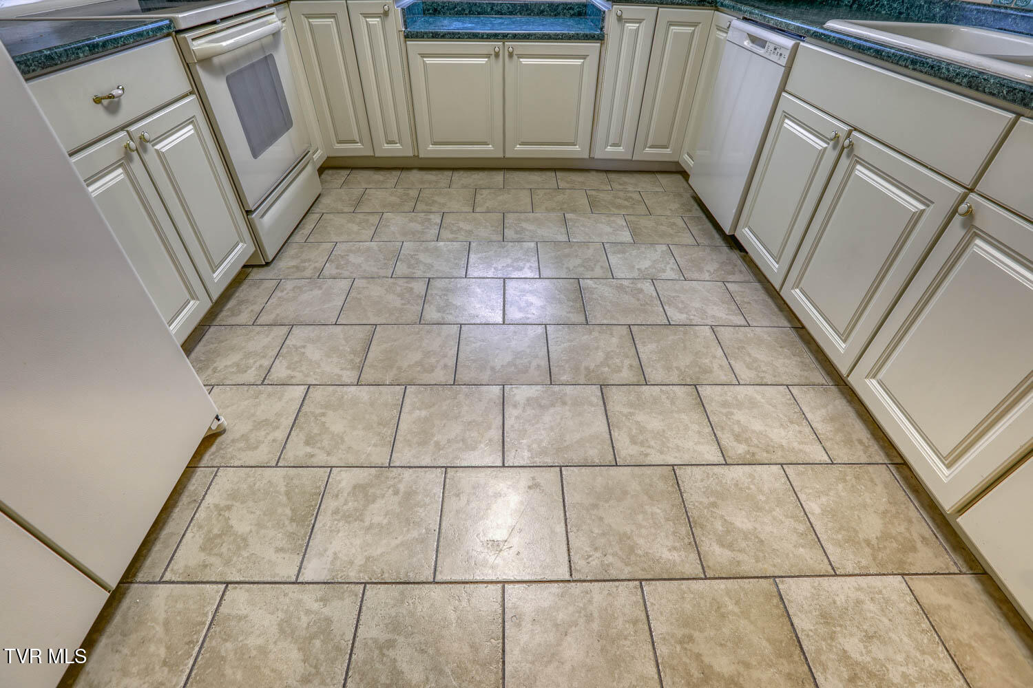 166 Clarksdale Circle Property Photo 40