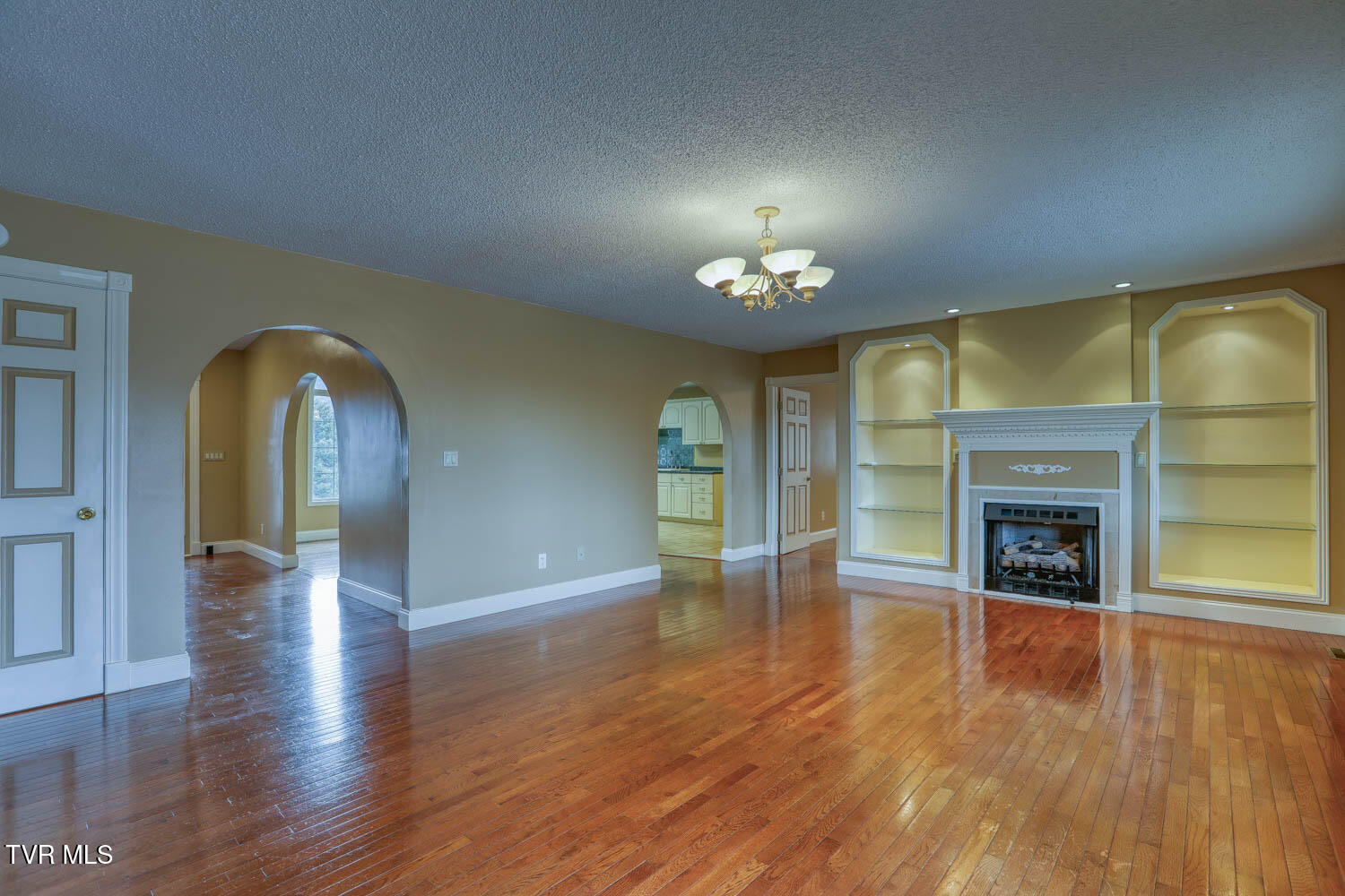 166 Clarksdale Circle Property Photo 46