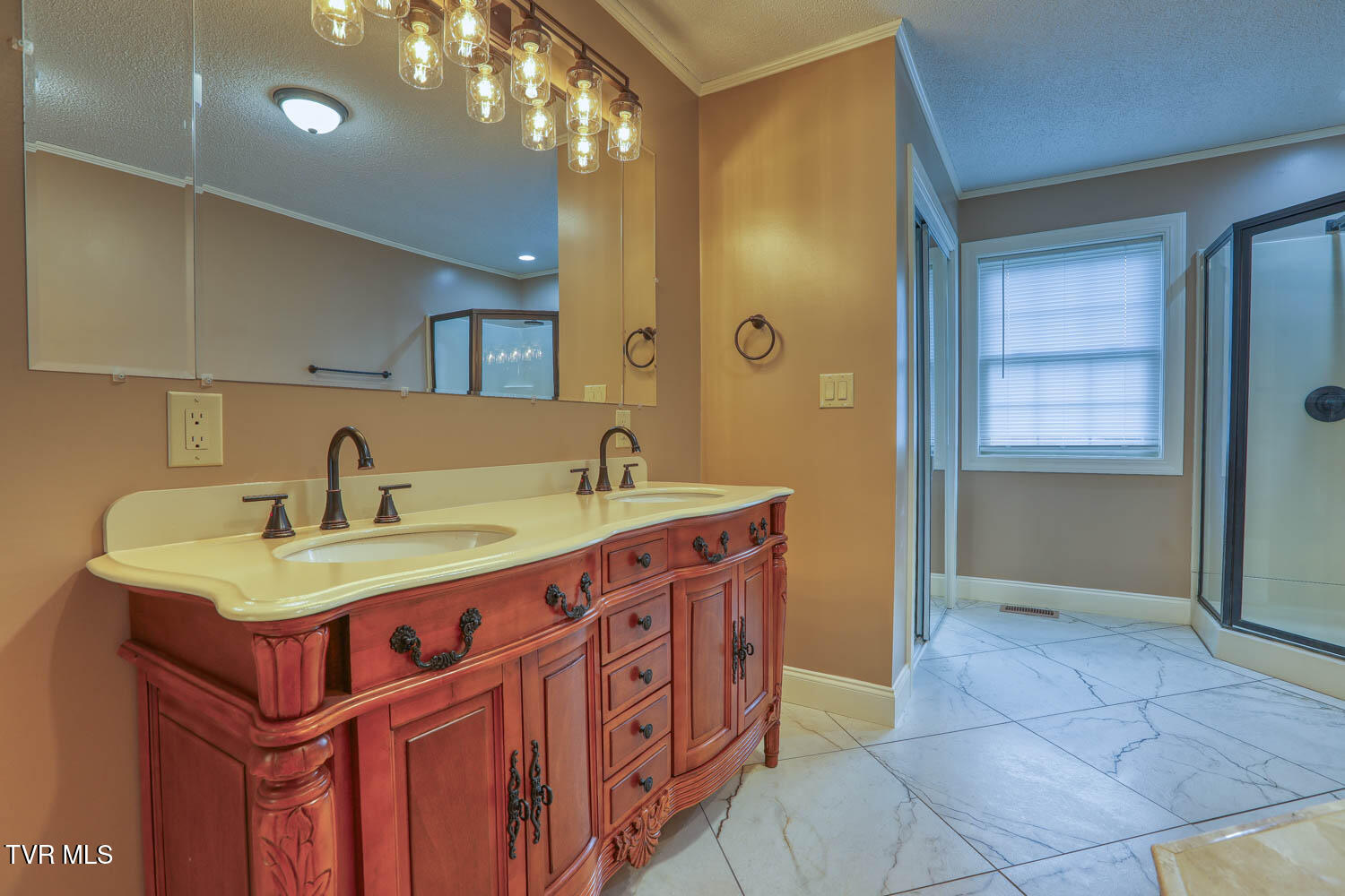 166 Clarksdale Circle Property Photo 62
